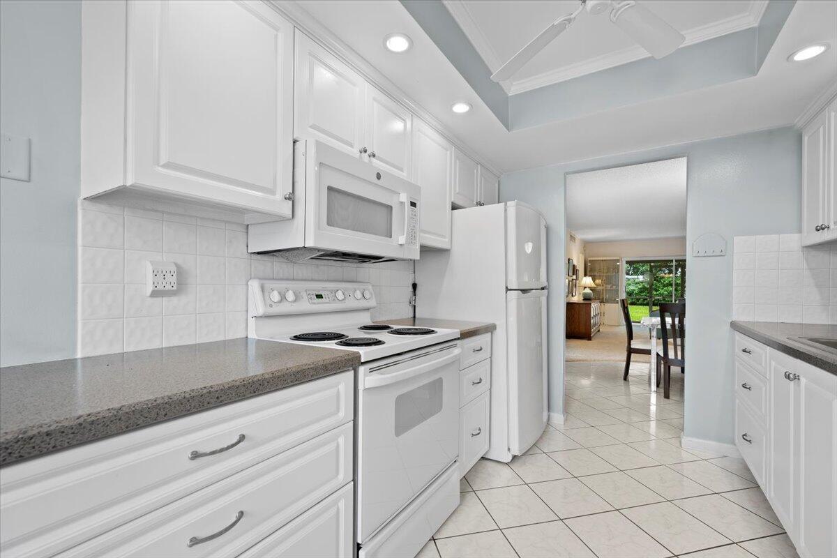 Sugar Sands Condo Assoc. - Residential