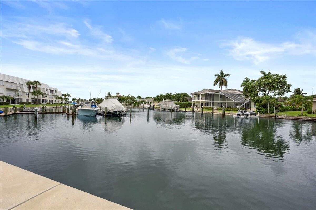 Sugar Sands Condo Assoc. - Residential