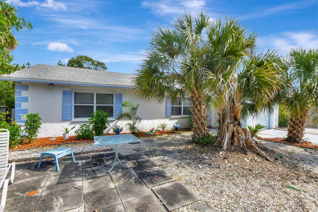 Photo of 361 Forsyth Street, Boca Raton, FL 33487 (MLS # R11006669)