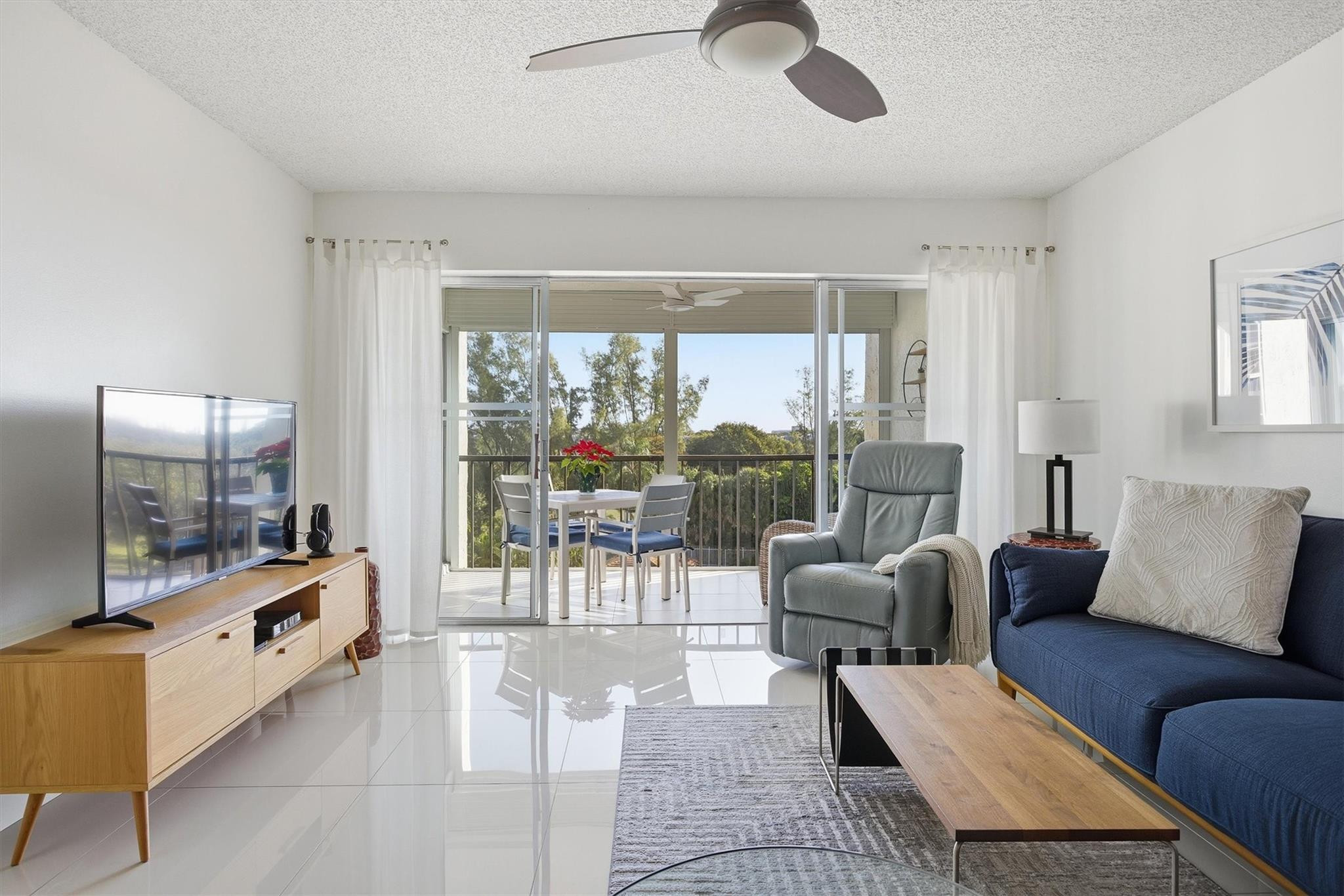 3930 E Inverrary Boulevard 605D