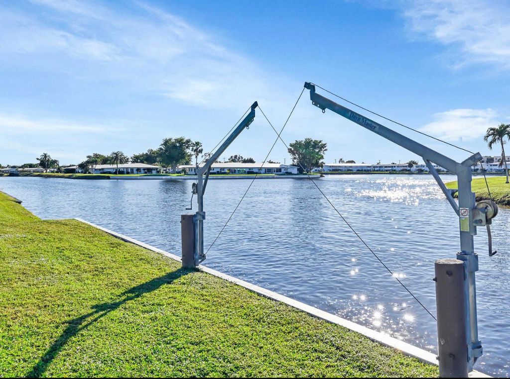 Photo of 131 NW 14th Street, Boynton Beach, FL 33426 (MLS # R11029423)