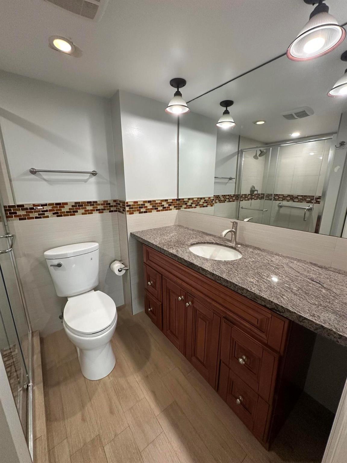 SEAGATE OF HIGHLAND CONDO - Residential Lease