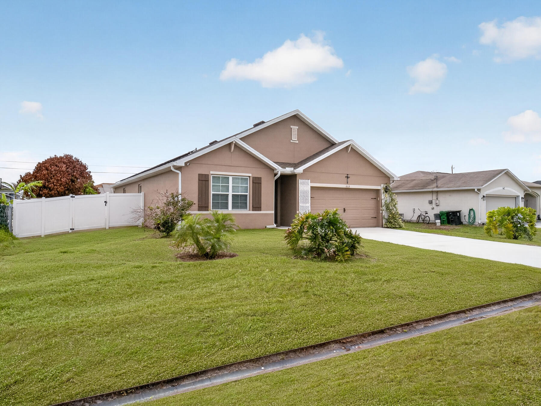 PORT ST LUCIE SECTION 15 - Residential