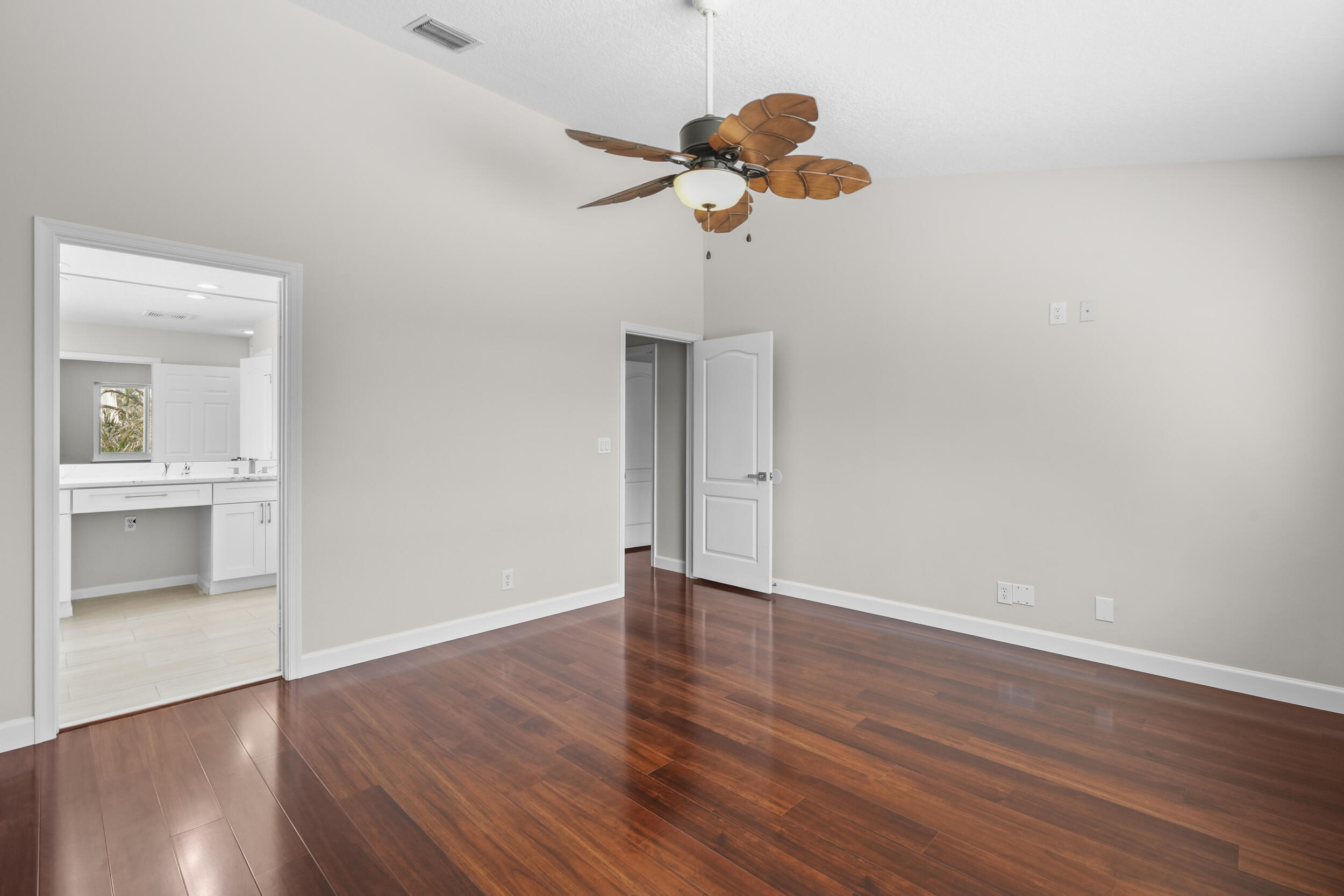 PALM POINTE AT MARTIN DOWNS (AKA MARTIN DOWNS PLAT - Residential