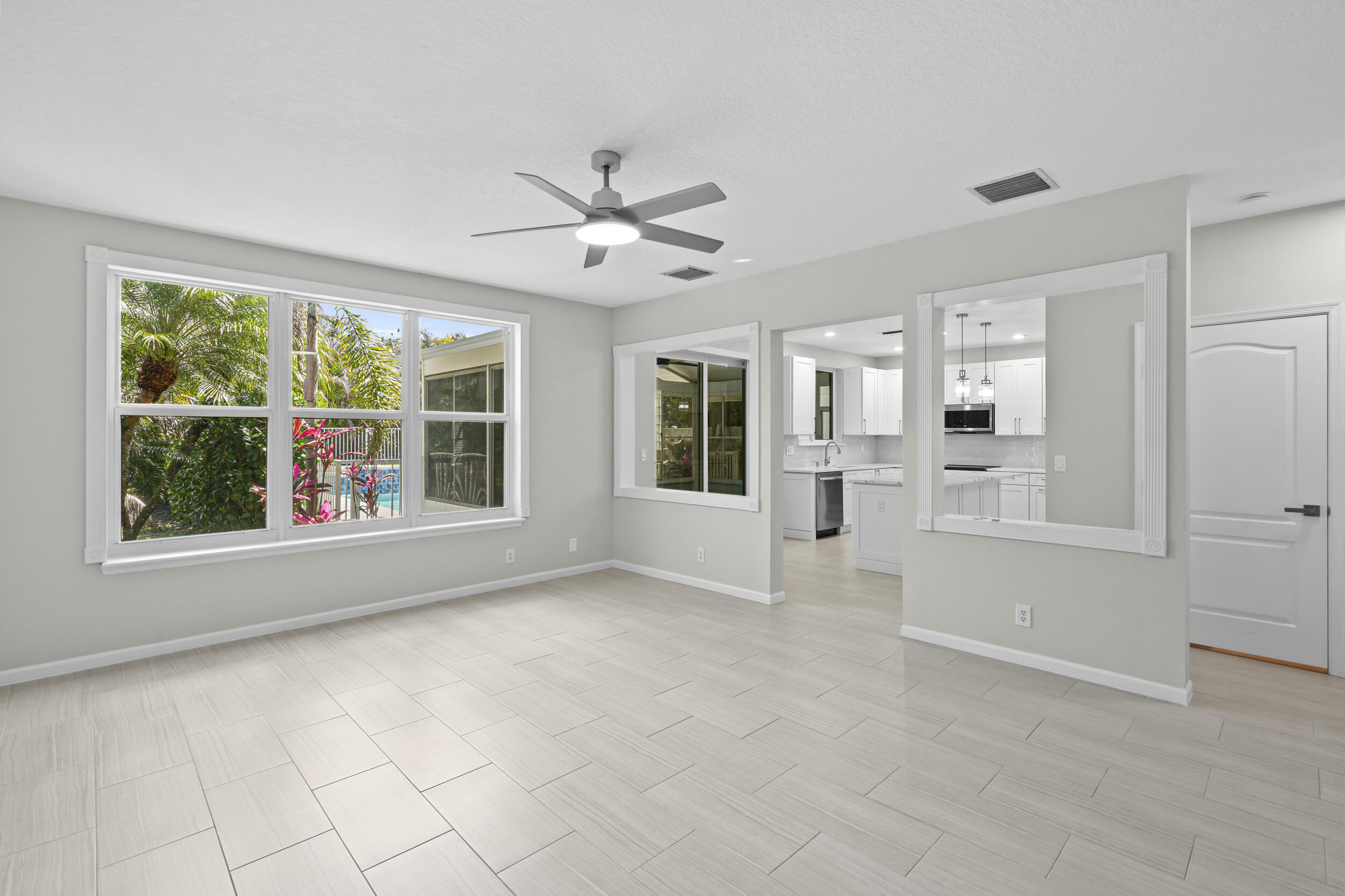 PALM POINTE AT MARTIN DOWNS (AKA MARTIN DOWNS PLAT - Residential