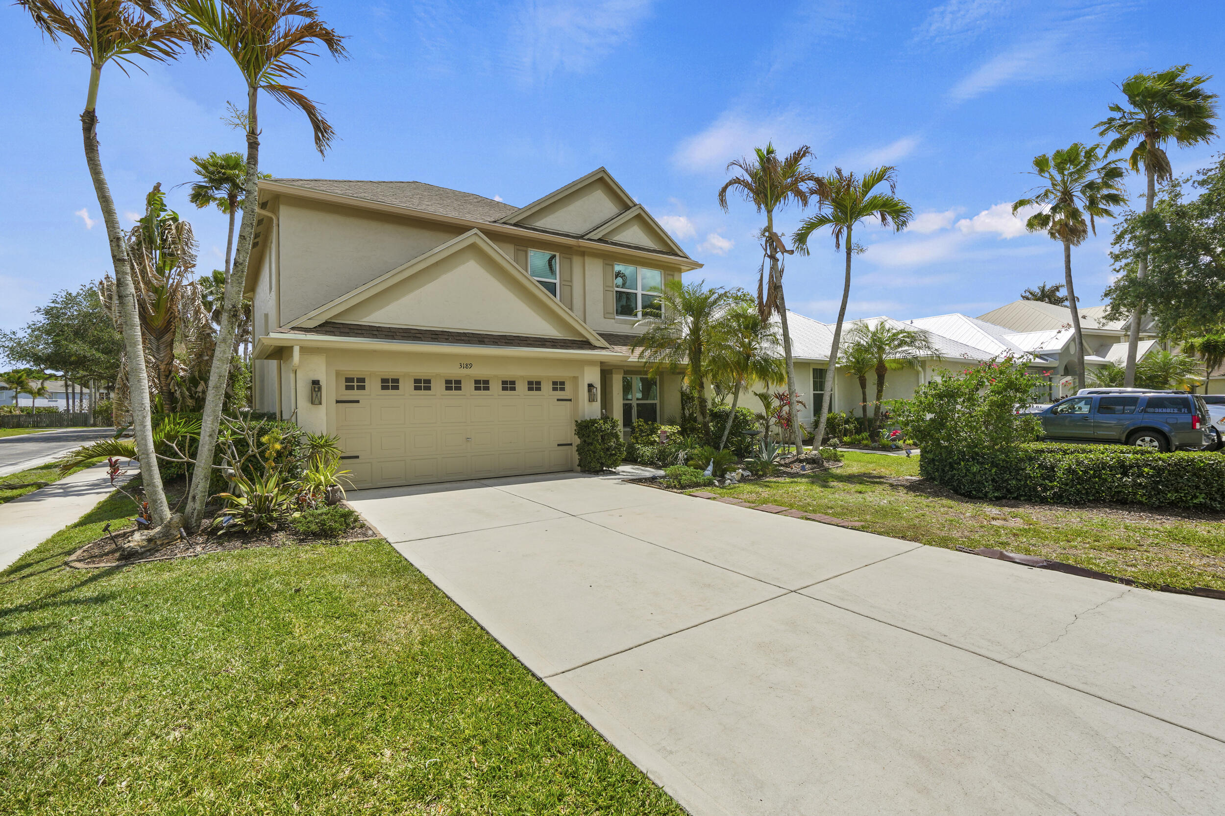 PALM POINTE AT MARTIN DOWNS (AKA MARTIN DOWNS PLAT - Residential