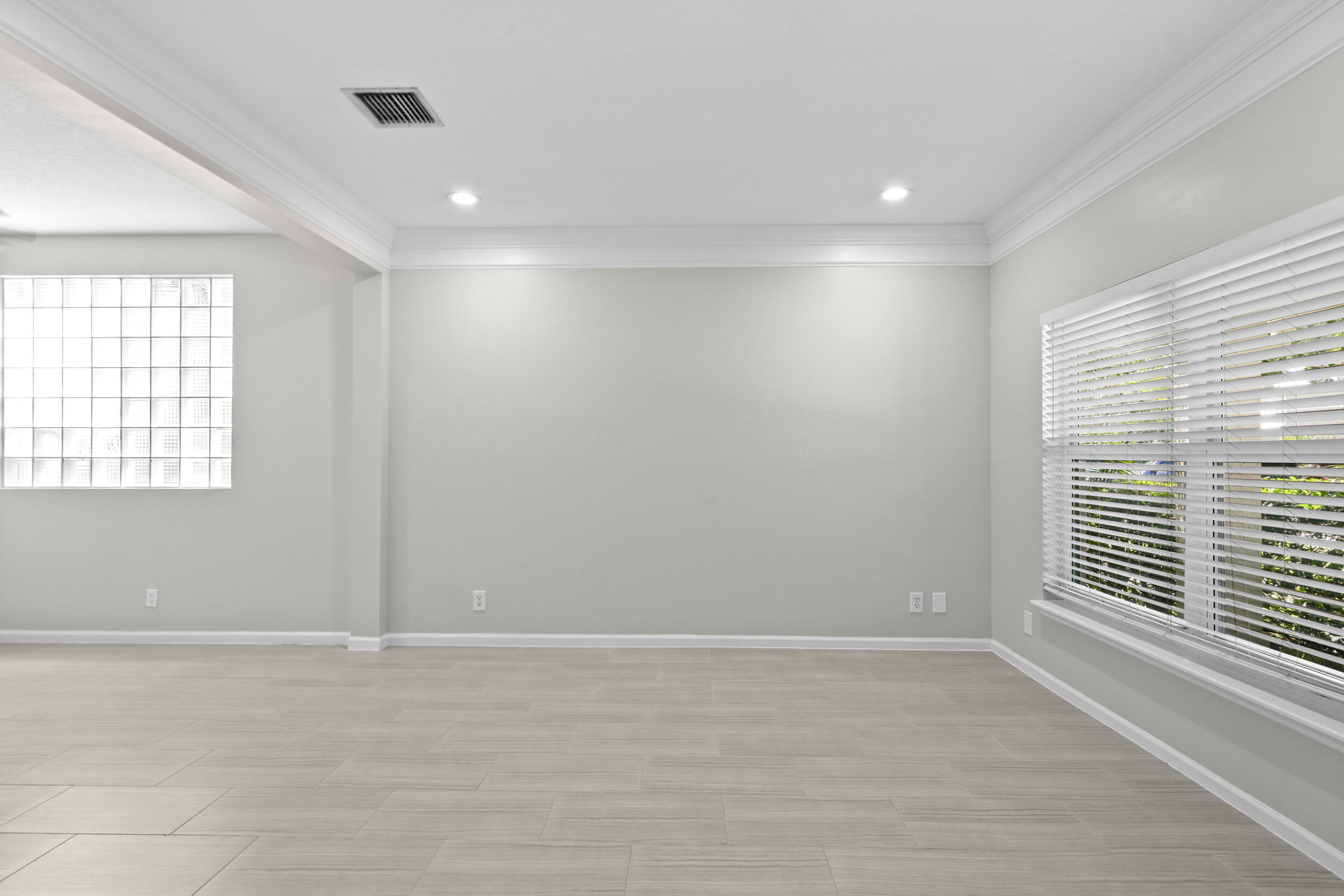 PALM POINTE AT MARTIN DOWNS (AKA MARTIN DOWNS PLAT - Residential