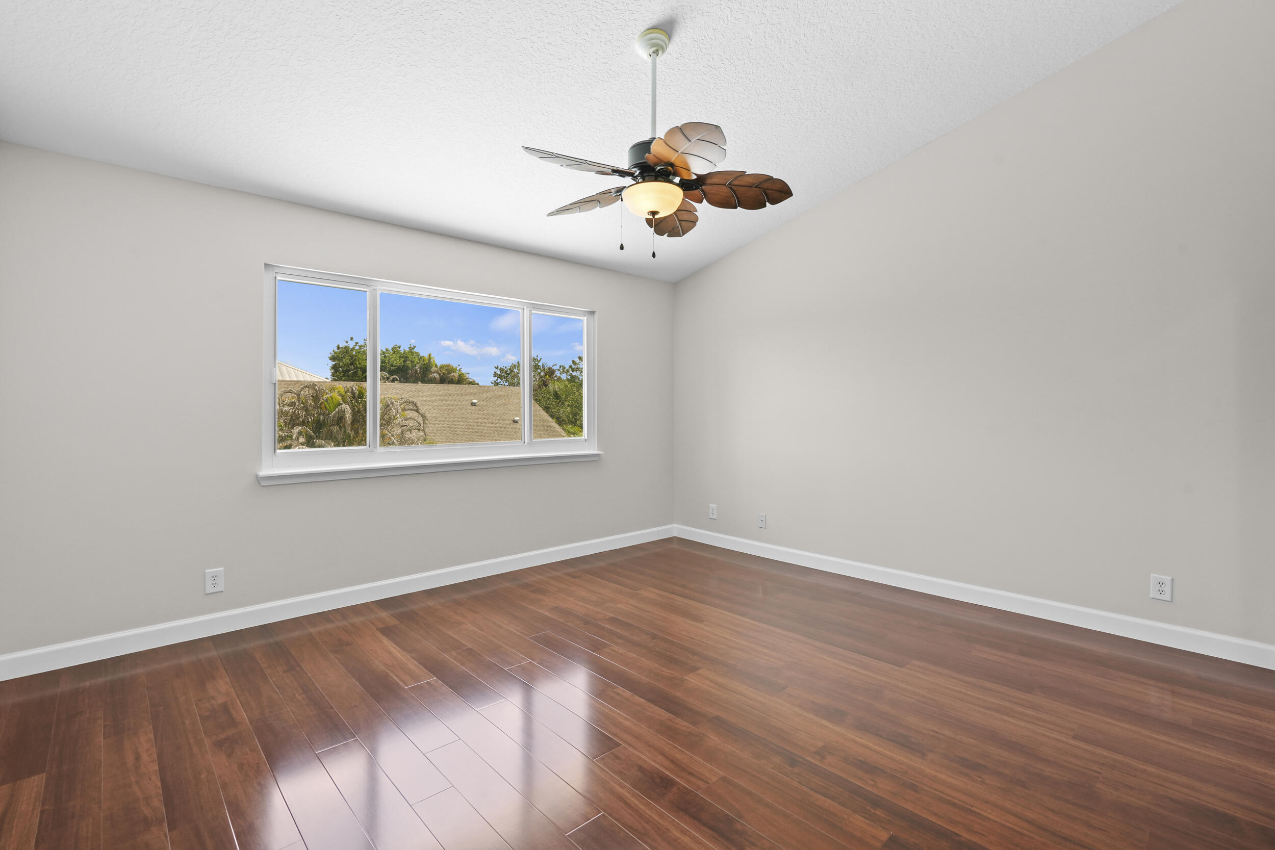 PALM POINTE AT MARTIN DOWNS (AKA MARTIN DOWNS PLAT - Residential