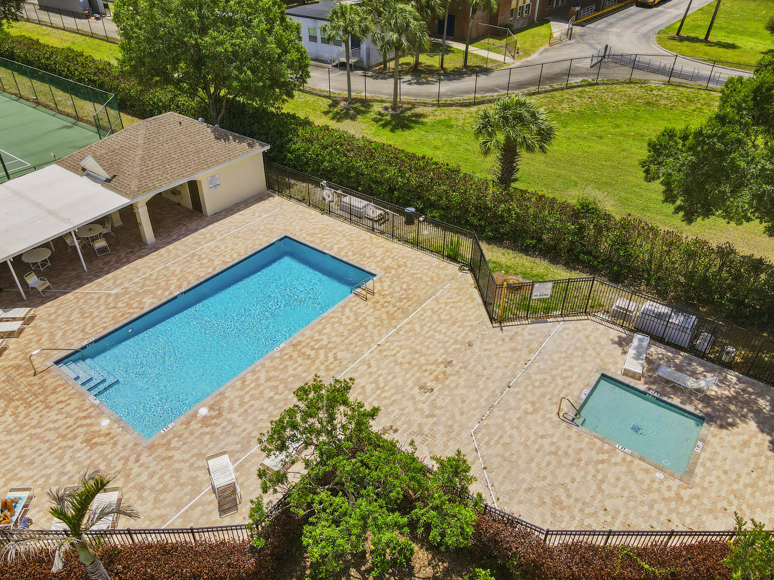 PALM POINTE AT MARTIN DOWNS (AKA MARTIN DOWNS PLAT - Residential