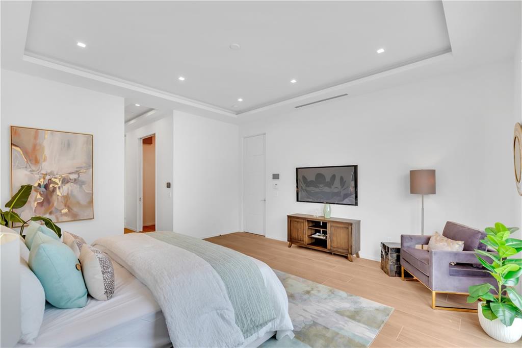 Venice 8-12 B - Residential