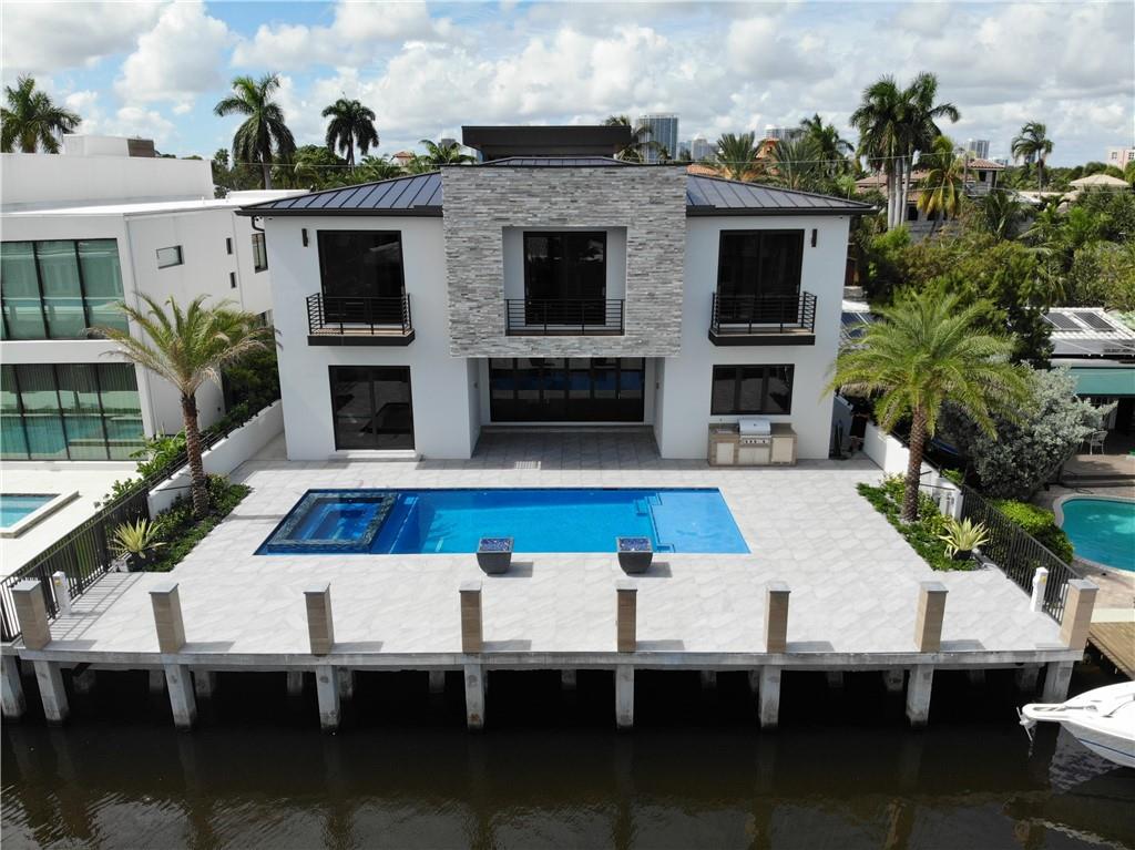 Venice 8-12 B - Residential