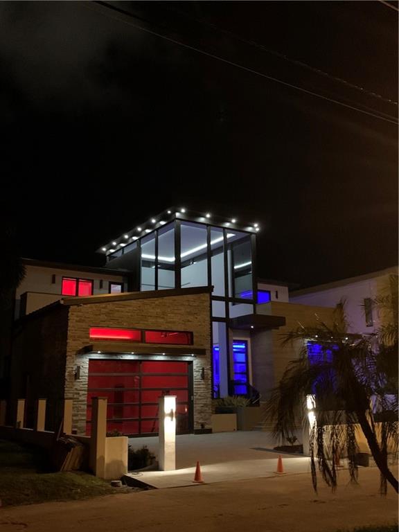 Venice 8-12 B - Residential