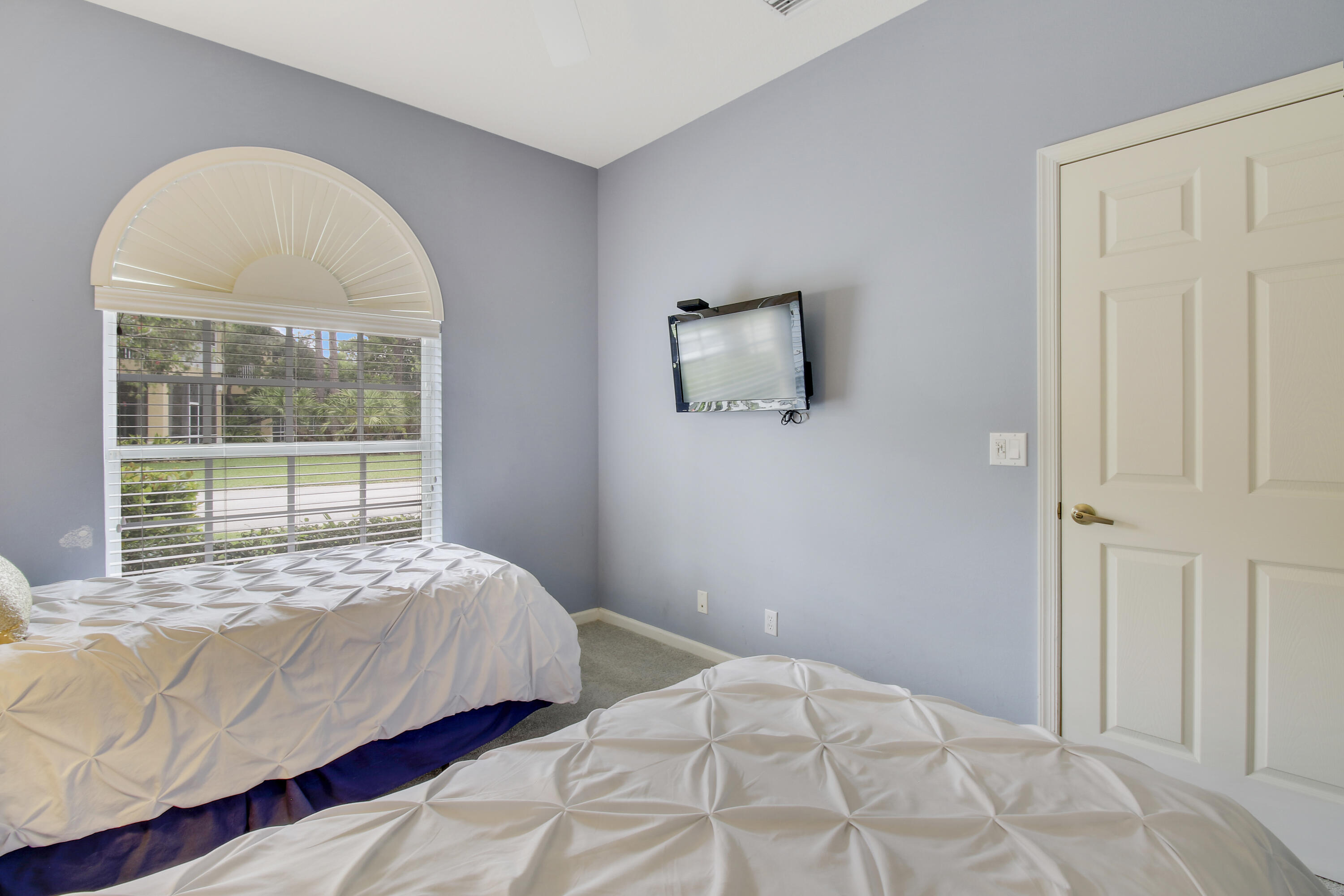 POD 20C PUD II AT THE RESERVE - CASTLE PINES - Residential