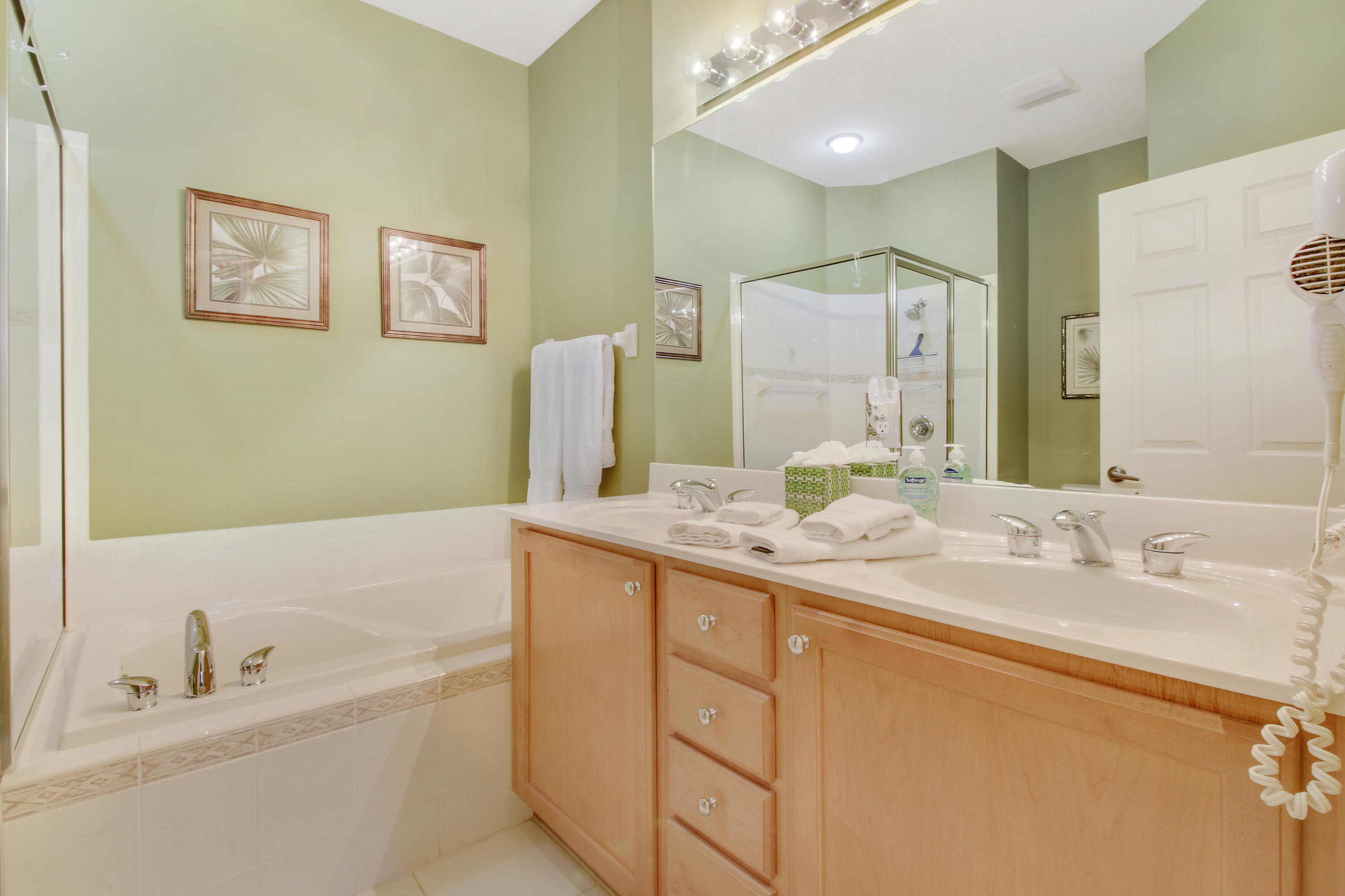 POD 20C PUD II AT THE RESERVE - CASTLE PINES - Residential