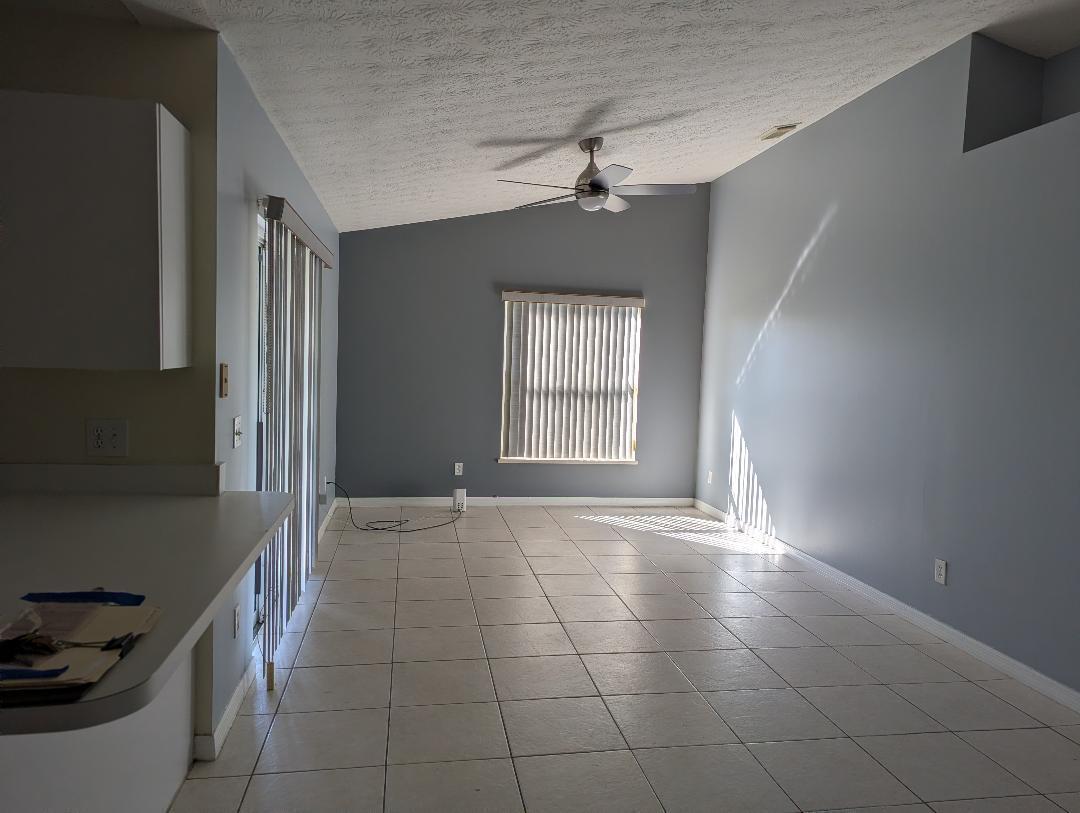 PORT ST LUCIE SECTION 3 - Residential Lease