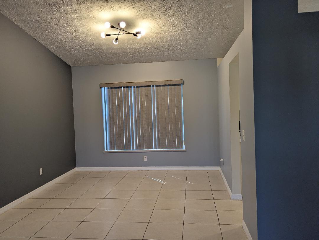 PORT ST LUCIE SECTION 3 - Residential Lease