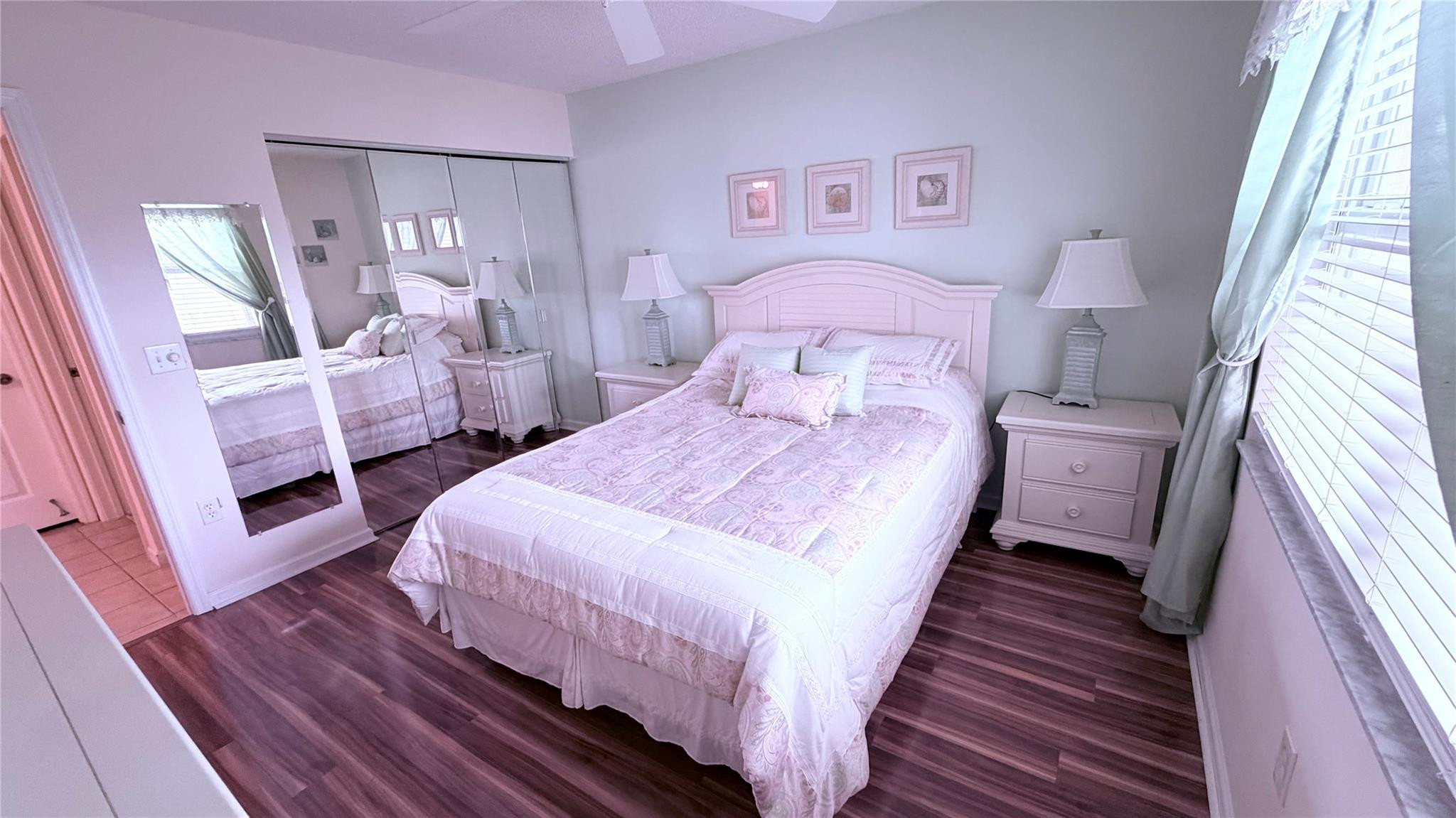 SUNRISE LAKES BLDG 192 - Residential