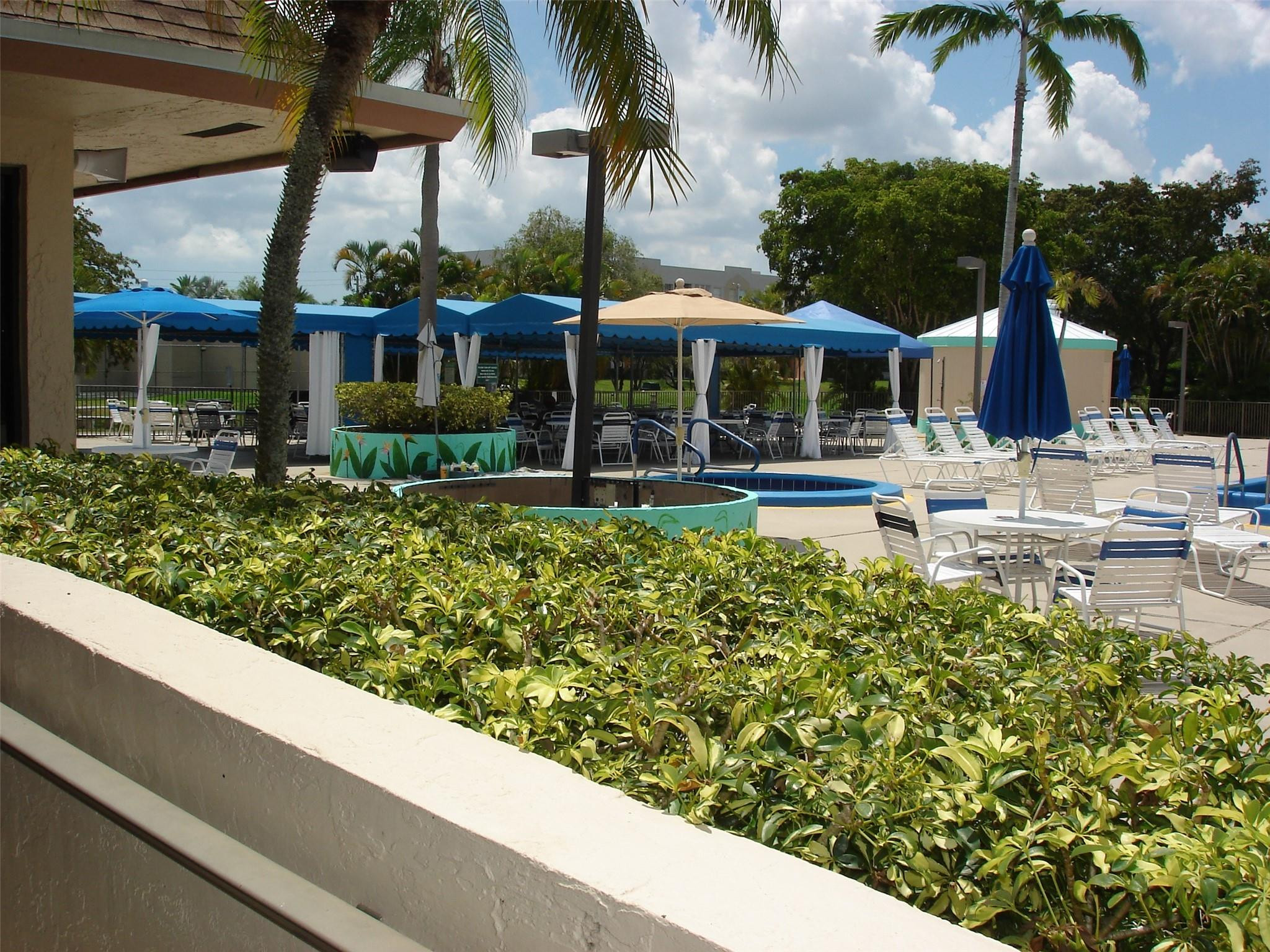 SUNRISE LAKES BLDG 192 - Residential