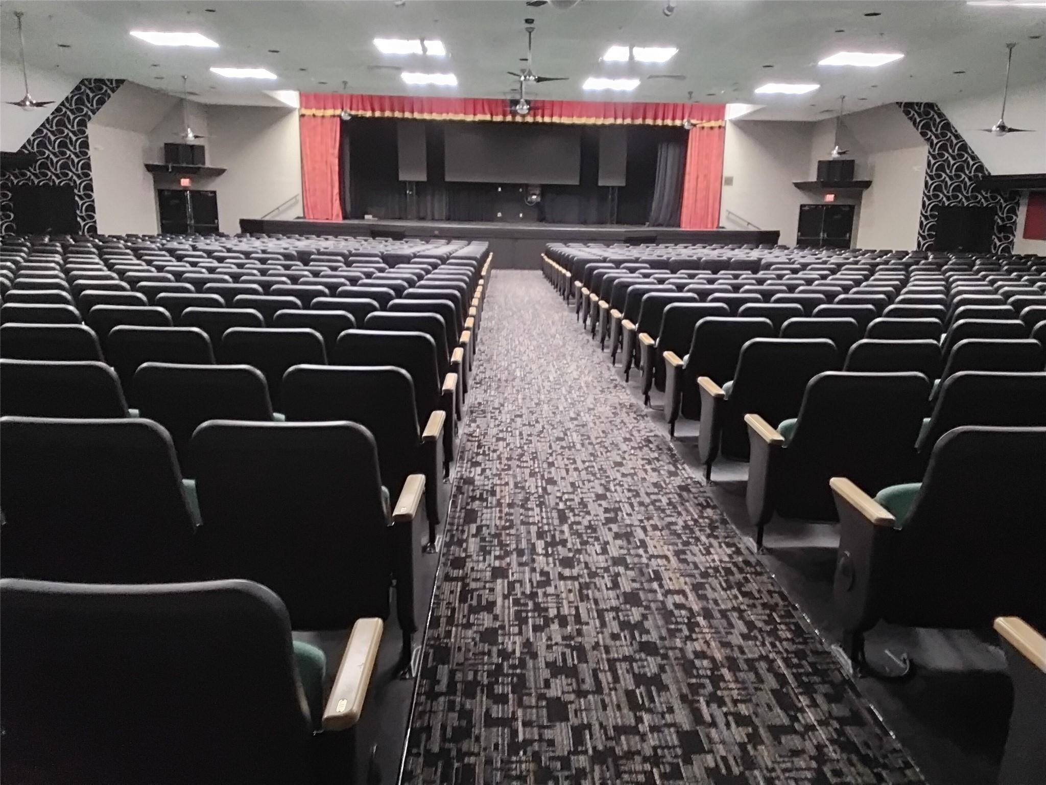 SUNRISE LAKES BLDG 192 - Residential