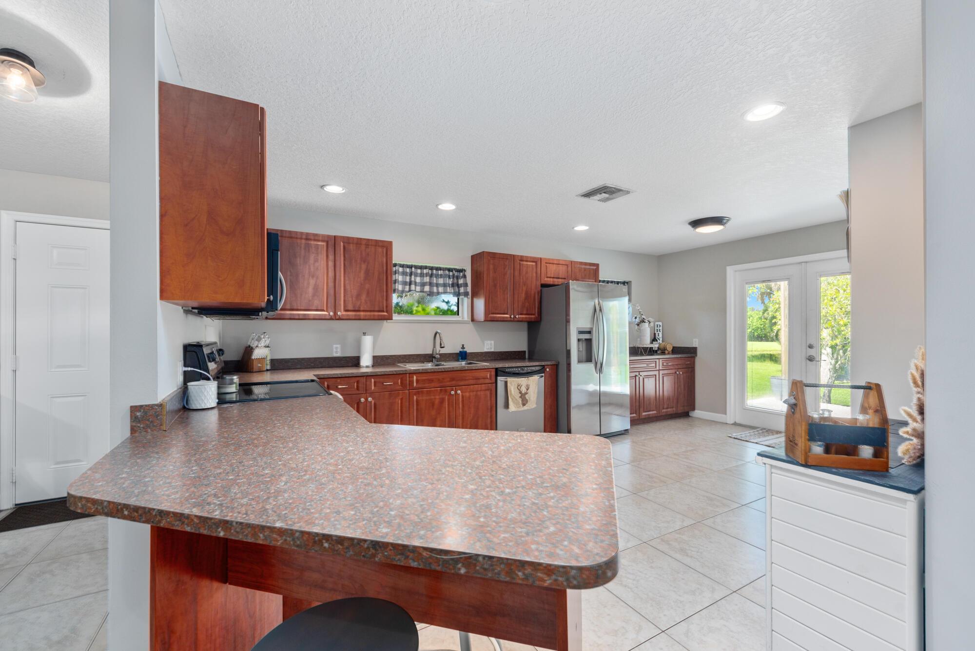 METES AND BOUNDS - Residential