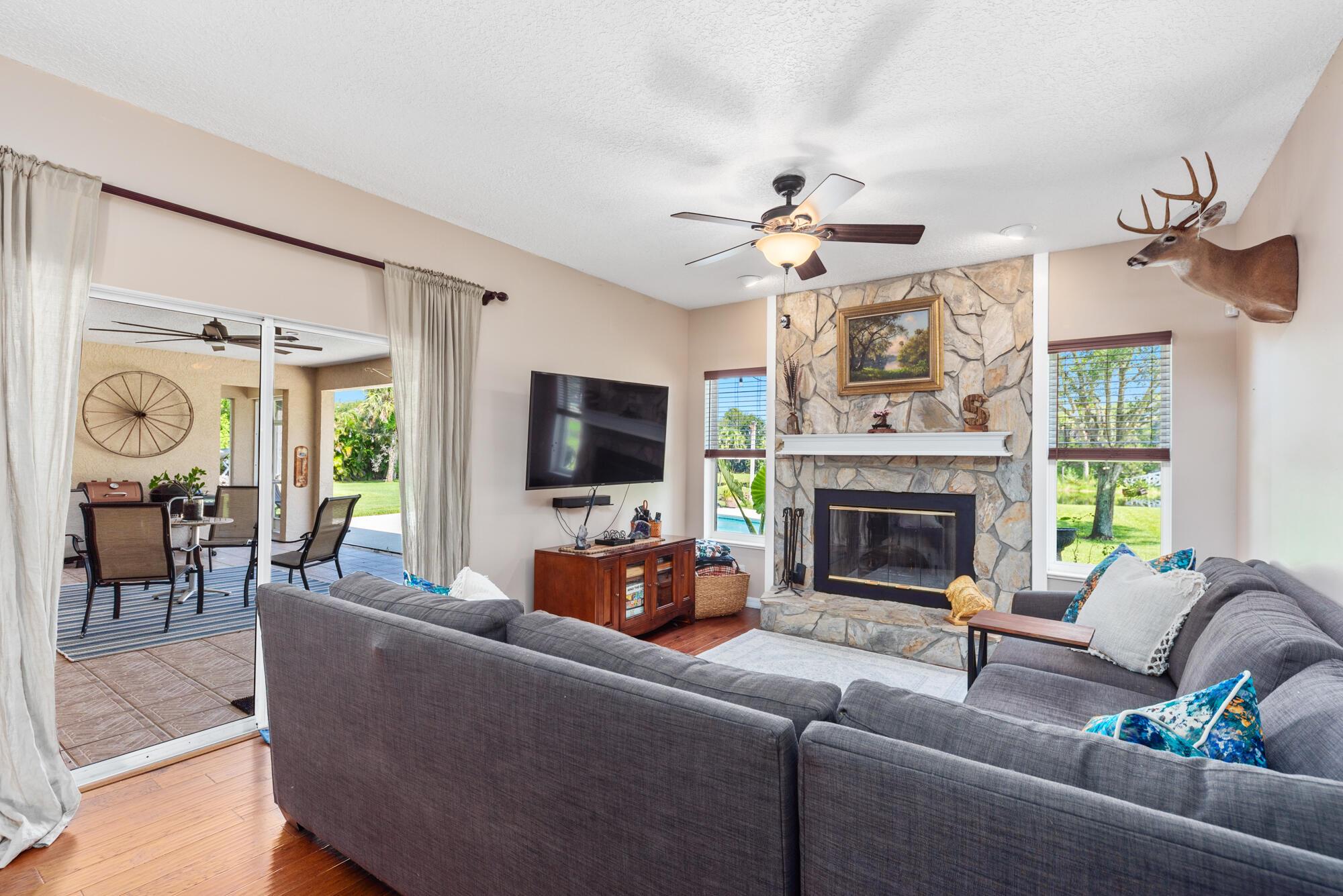 METES AND BOUNDS - Residential