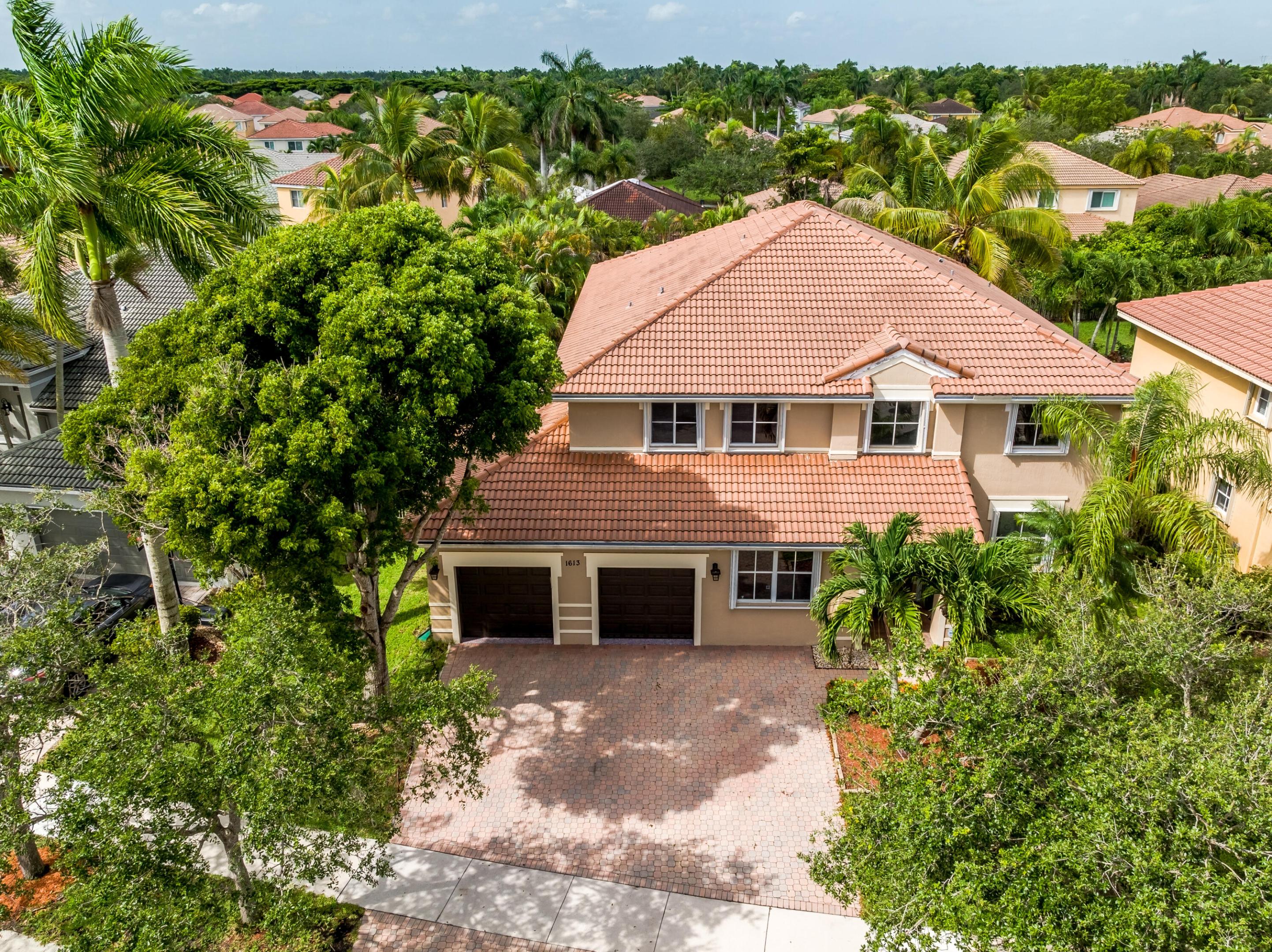 THE GROVE SAVANNA - Residential