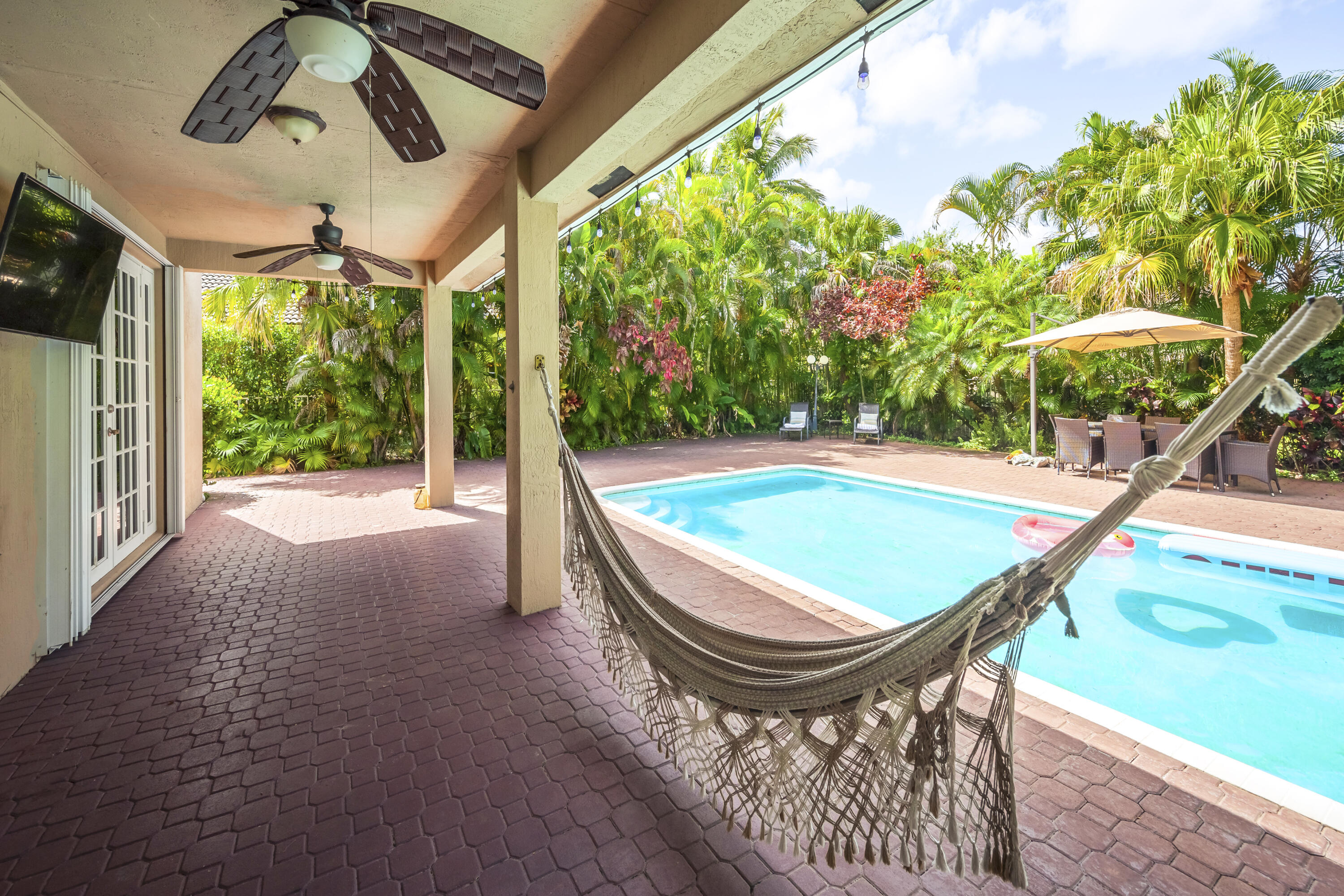 THE GROVE SAVANNA - Residential