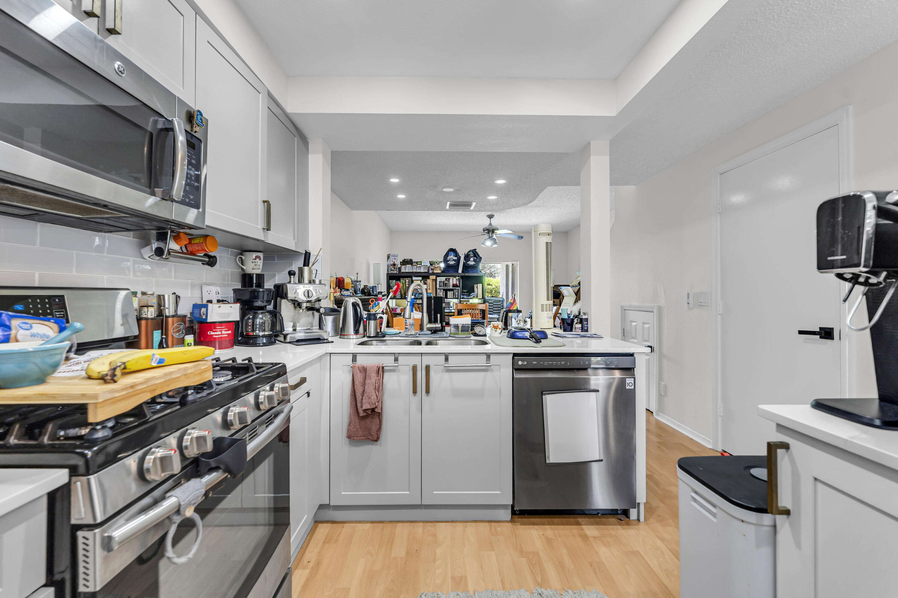 8035 Sanibel Drive