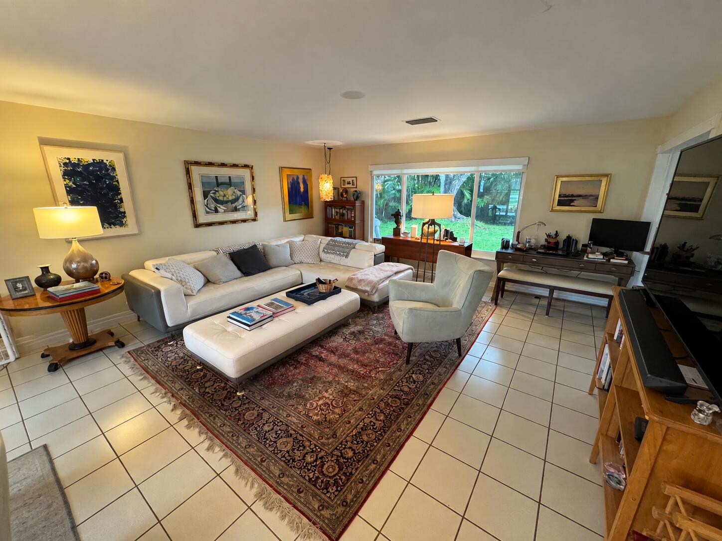 1498 SW 9TH Street