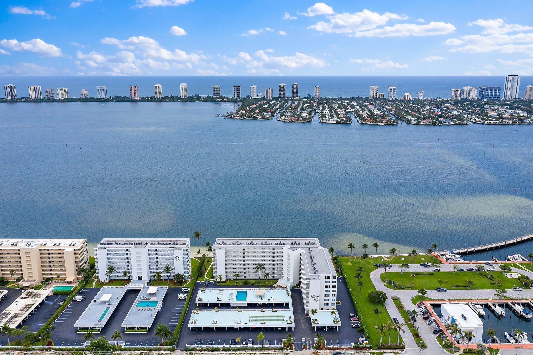 LAKE HARBOUR TOWERS - Residential Lease