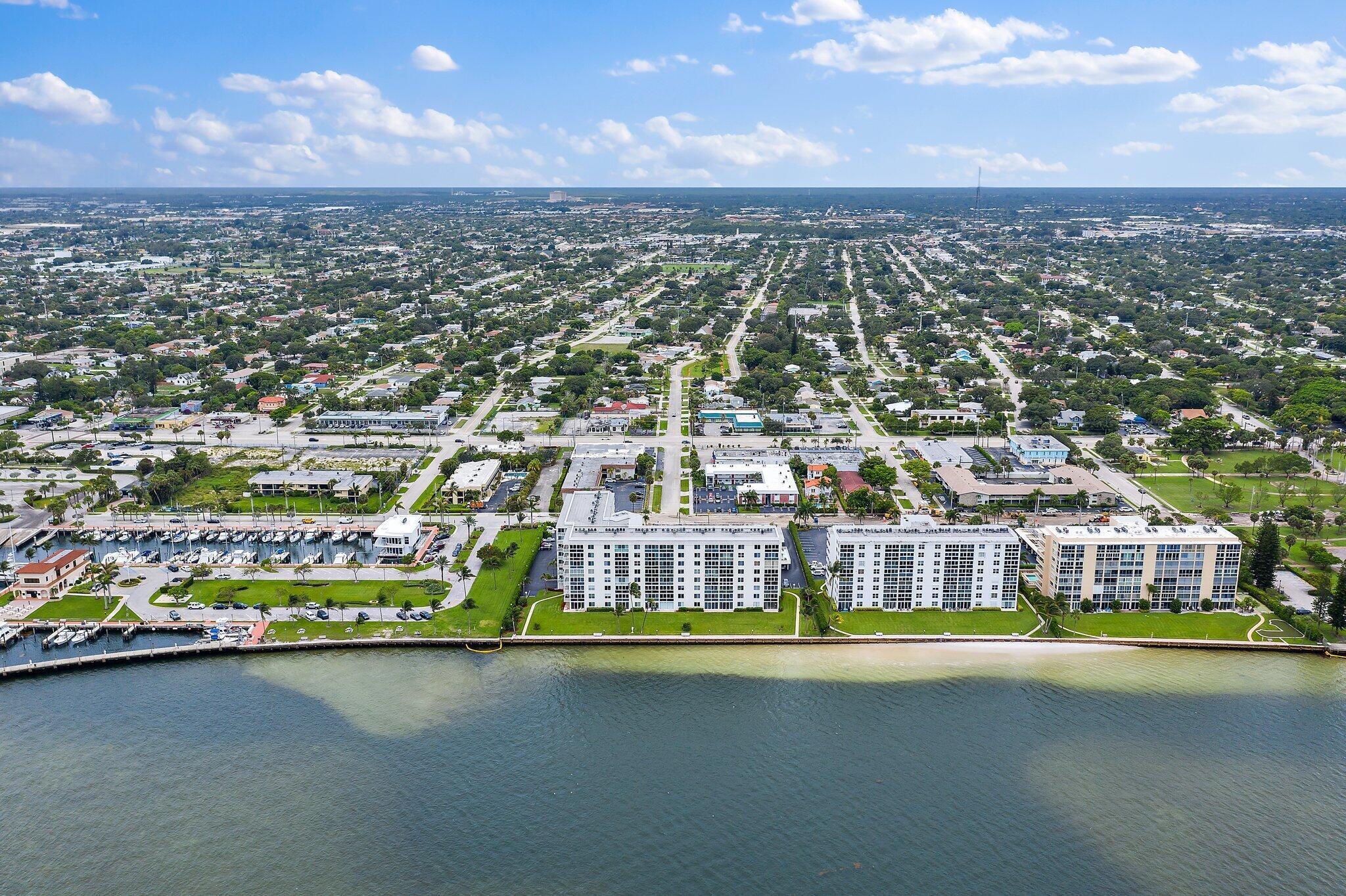 LAKE HARBOUR TOWERS - Residential Lease