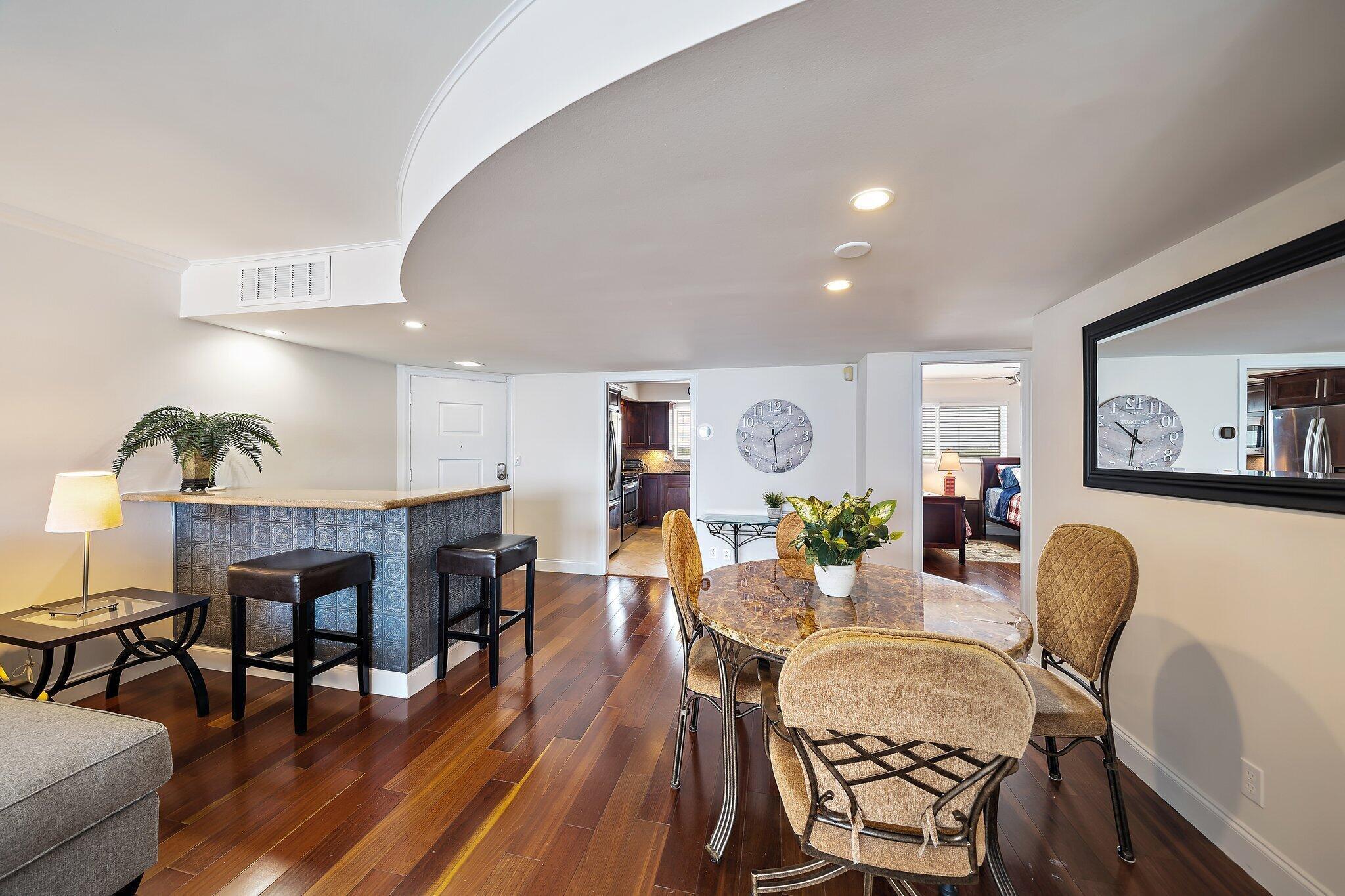 LAKE HARBOUR TOWERS - Residential Lease