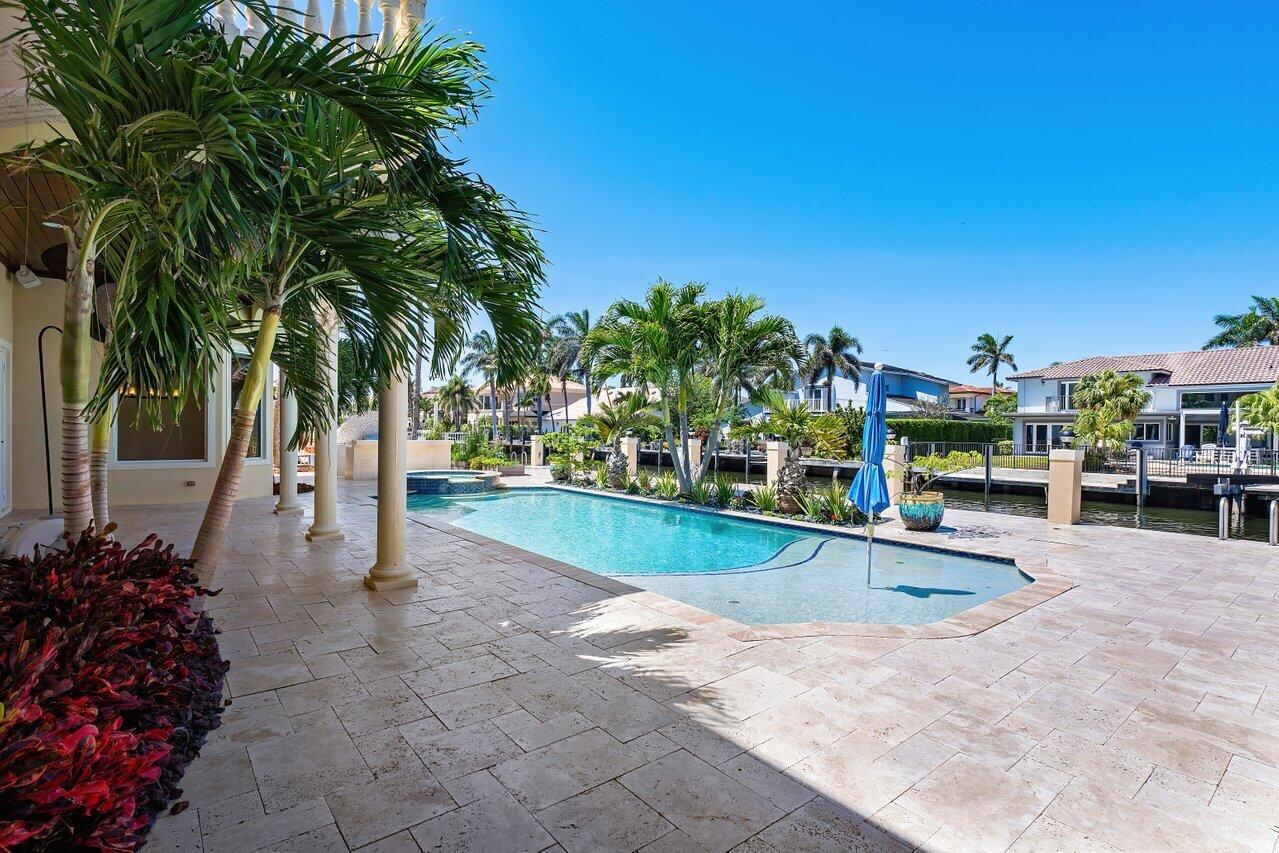 Tropic Isle - Residential