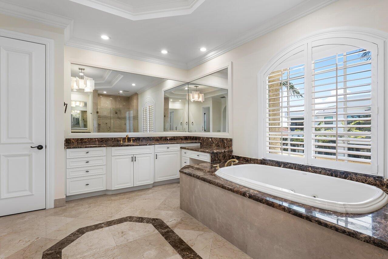 Tropic Isle - Residential