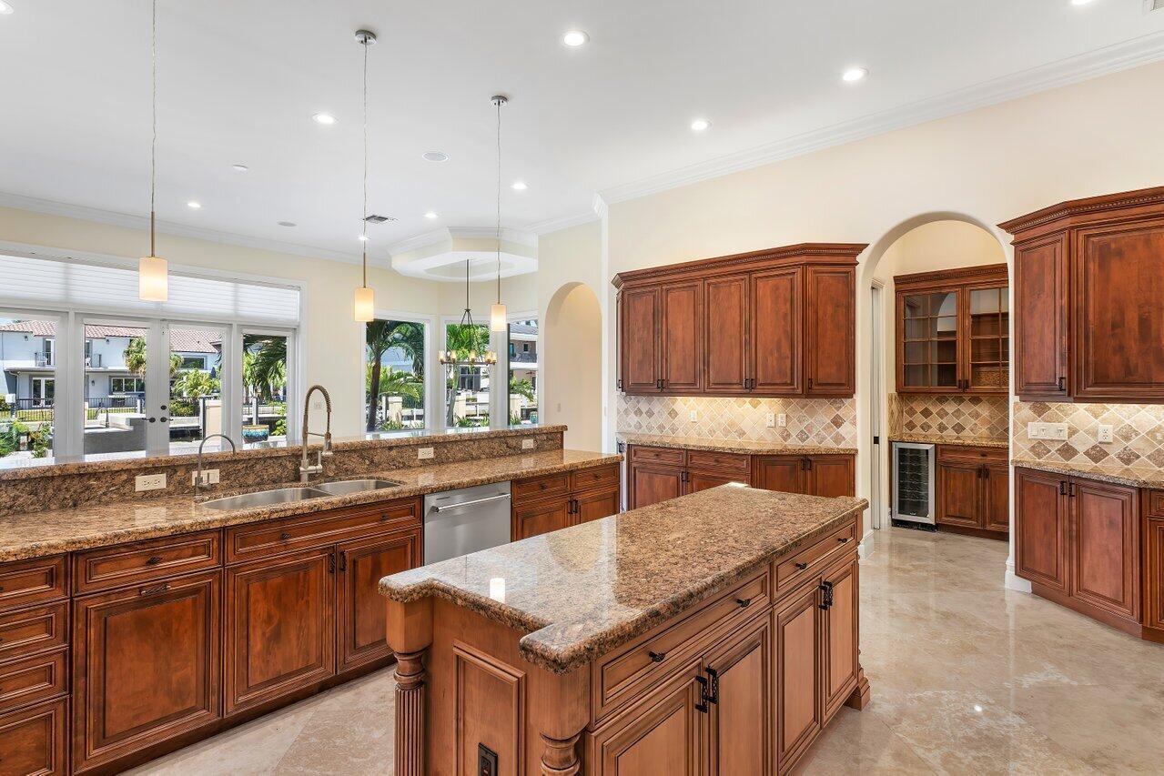 Tropic Isle - Residential