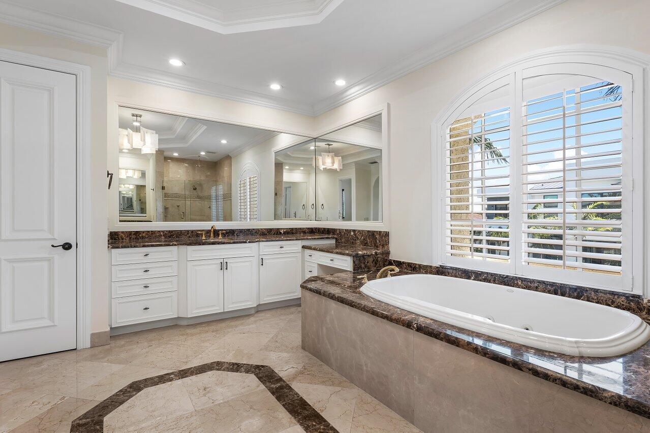 Tropic Isle - Residential