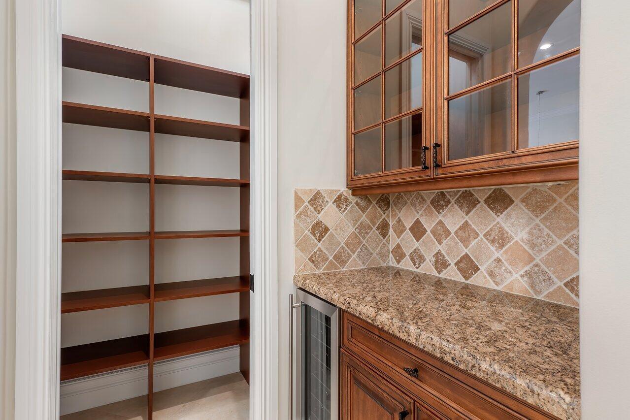 Tropic Isle - Residential