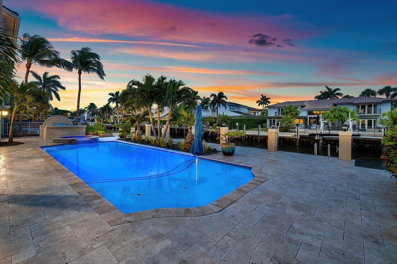 Tropic Isle - Residential