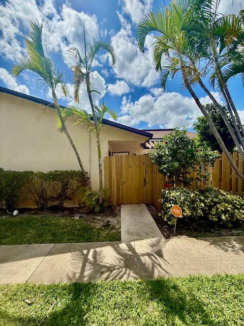 1803 Waterview Circle