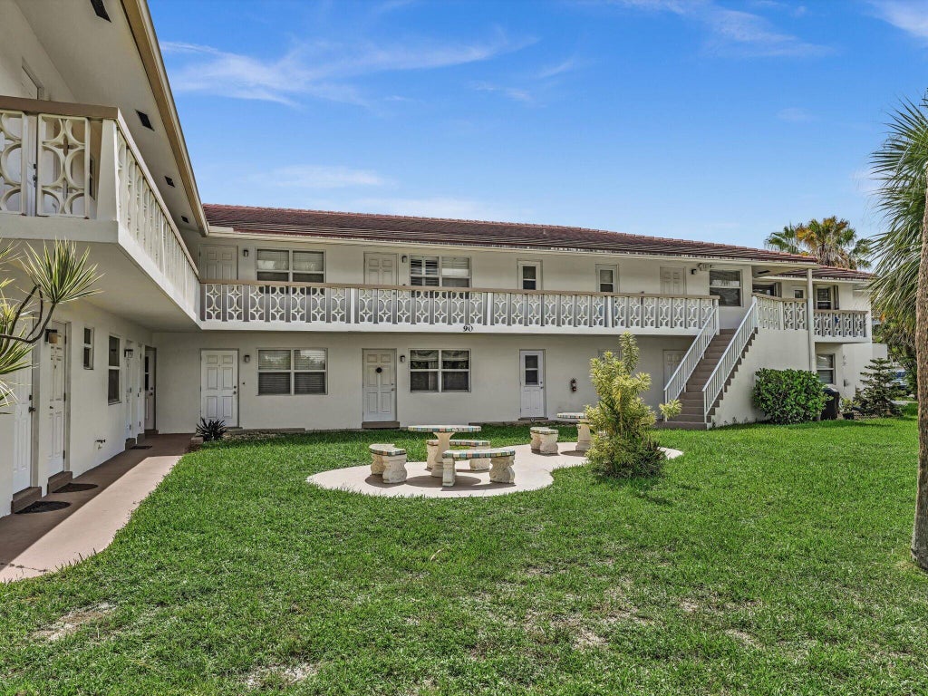 Photo of 90 NE 19th Avenue #8, Deerfield Beach, FL 33441 (MLS # B26068997)
