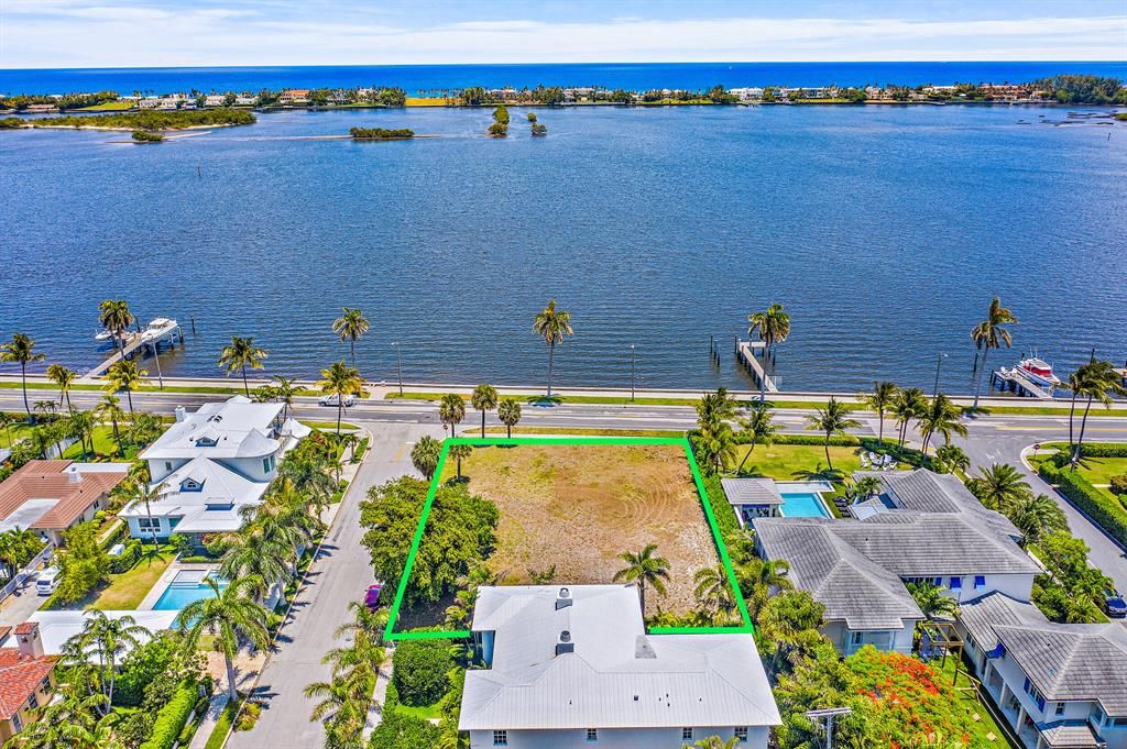 Photo of 7001 S Flagler Drive, West Palm Beach, FL 33405 (MLS # R10718726)