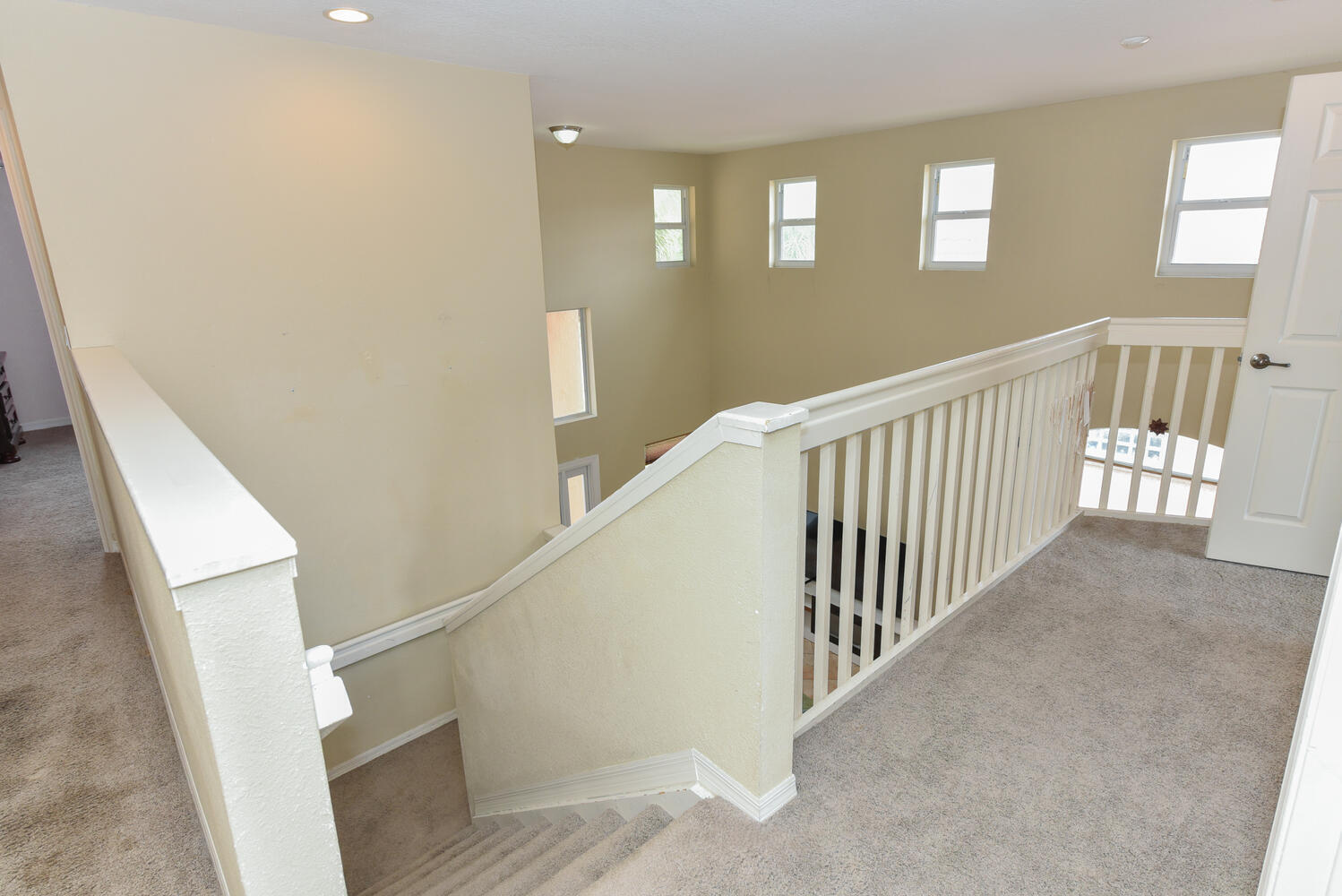 WYNDHAM LAKES CENTRAL - Residential