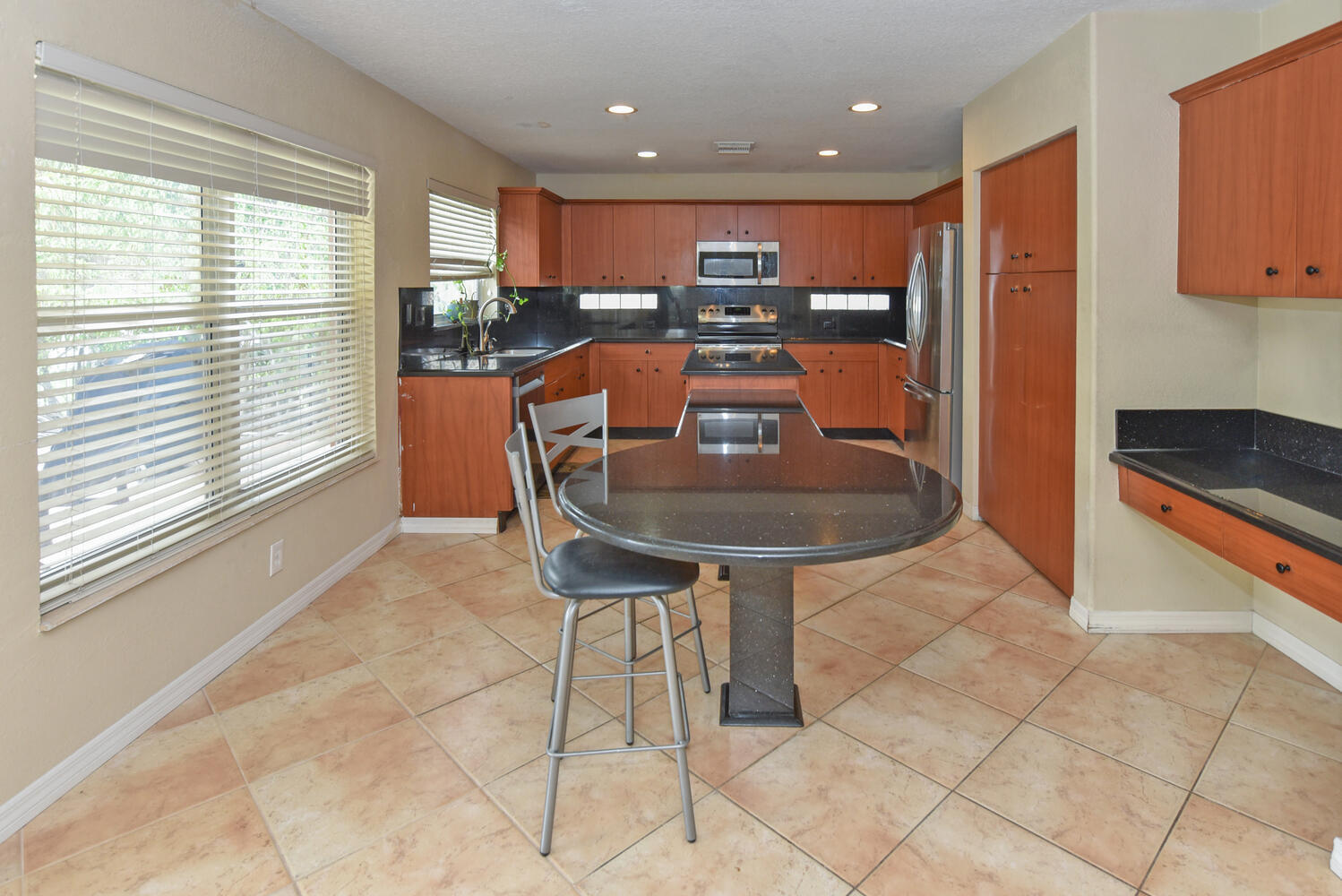 WYNDHAM LAKES CENTRAL - Residential