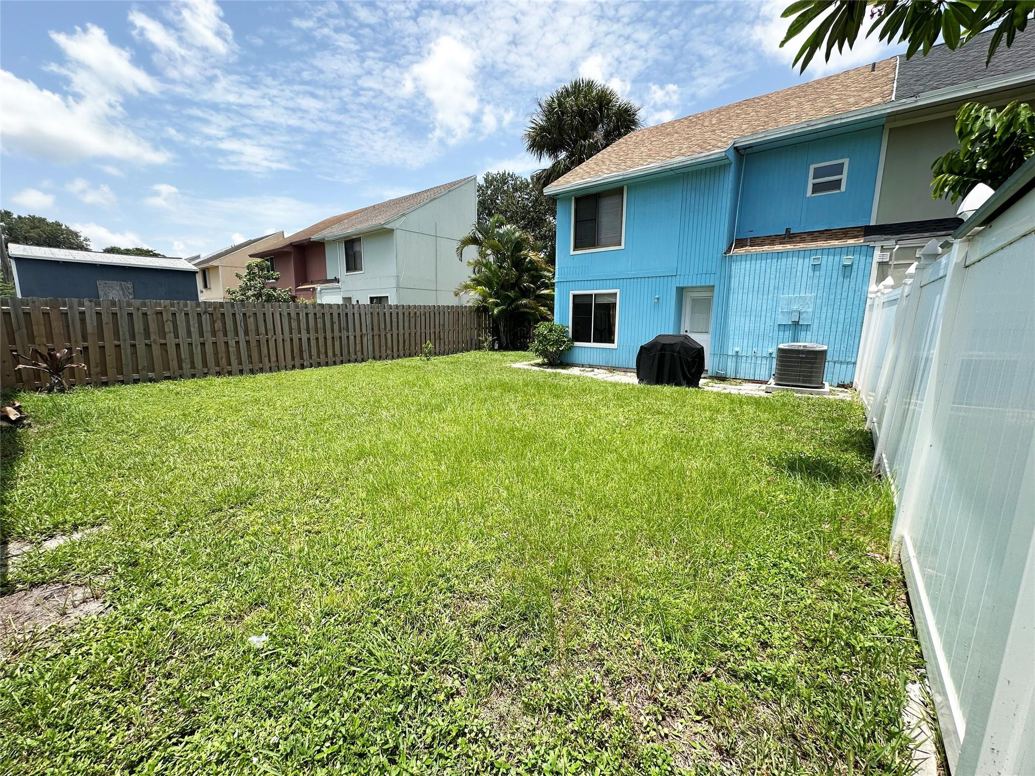 PINE CONE ESTATES - Residential