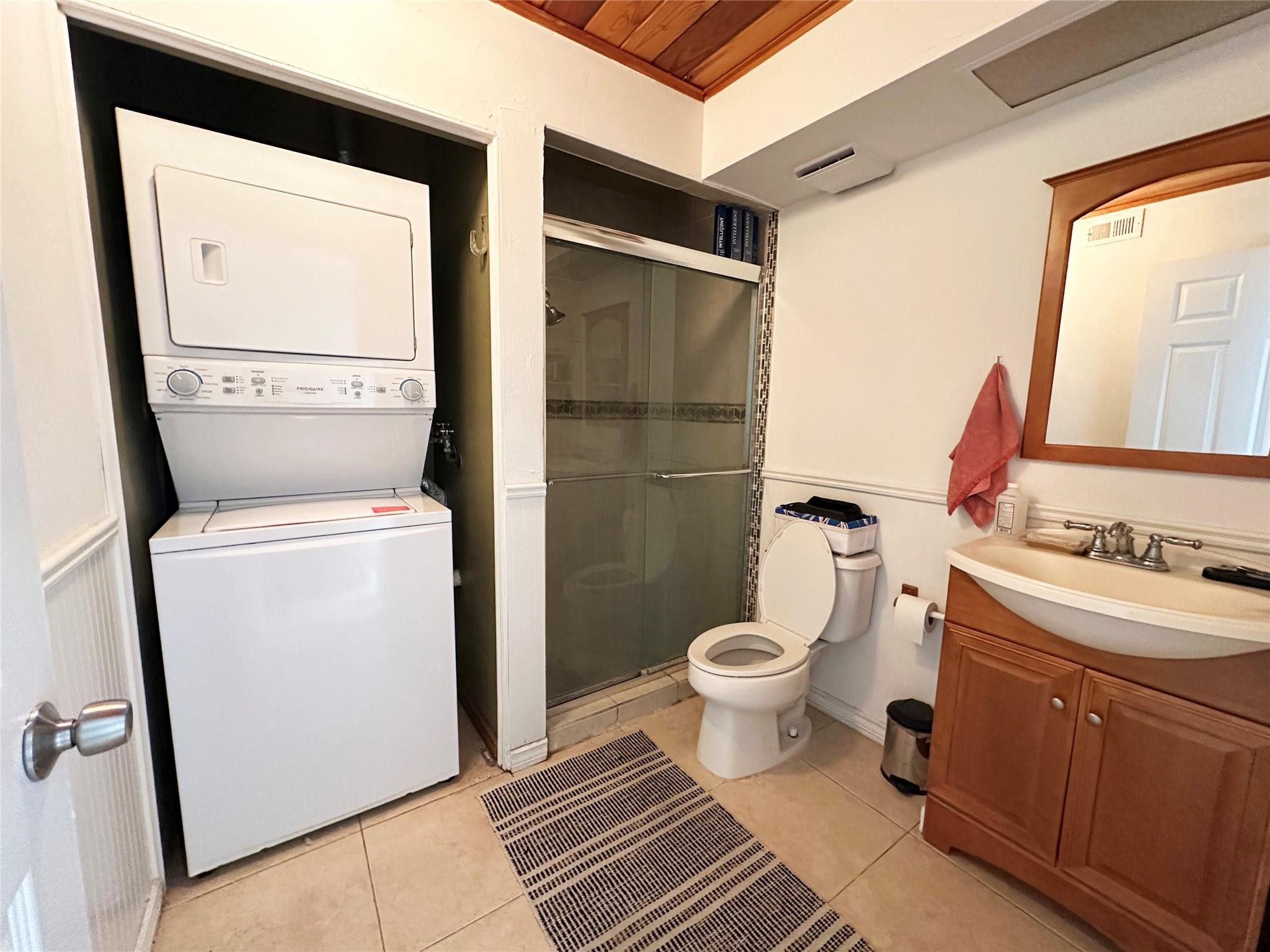 PINE CONE ESTATES - Residential