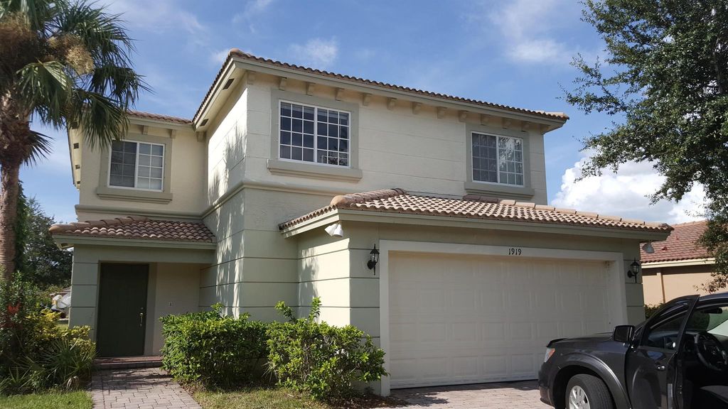 Photo of 1919 SW Newport Isles Boulevard, Port Saint Lucie, FL 34953 (MLS # R10997083)