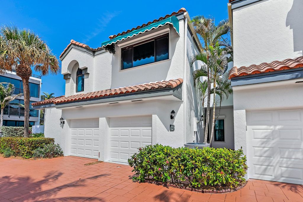 Photo of 11545 Old Ocean Boulevard #B, Boynton Beach, FL 33435 (MLS # R10975884)