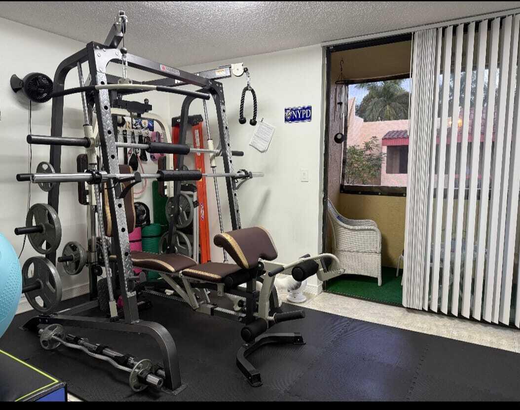 VISTA GARDENS I CONDO - Residential