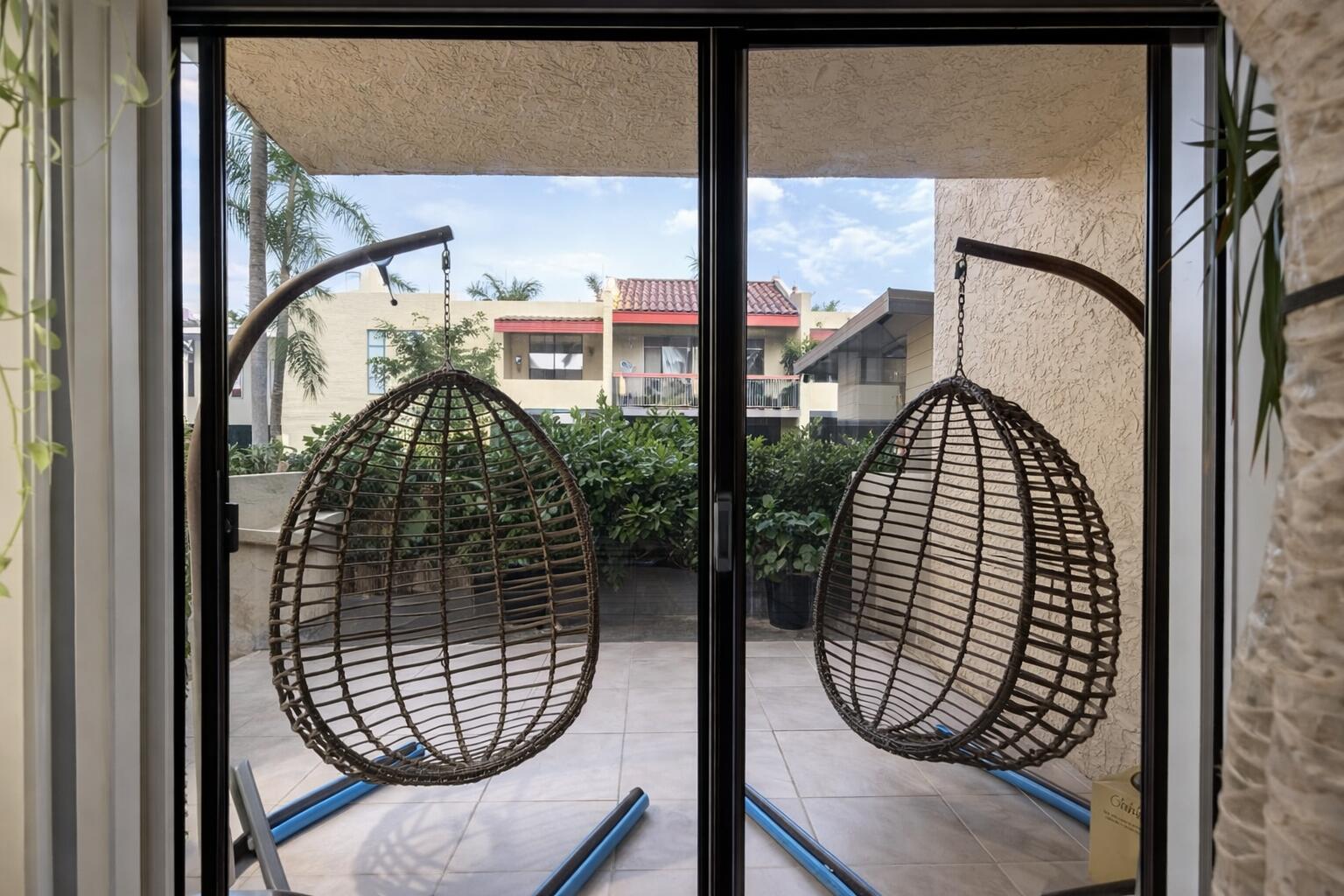 VISTA GARDENS I CONDO - Residential