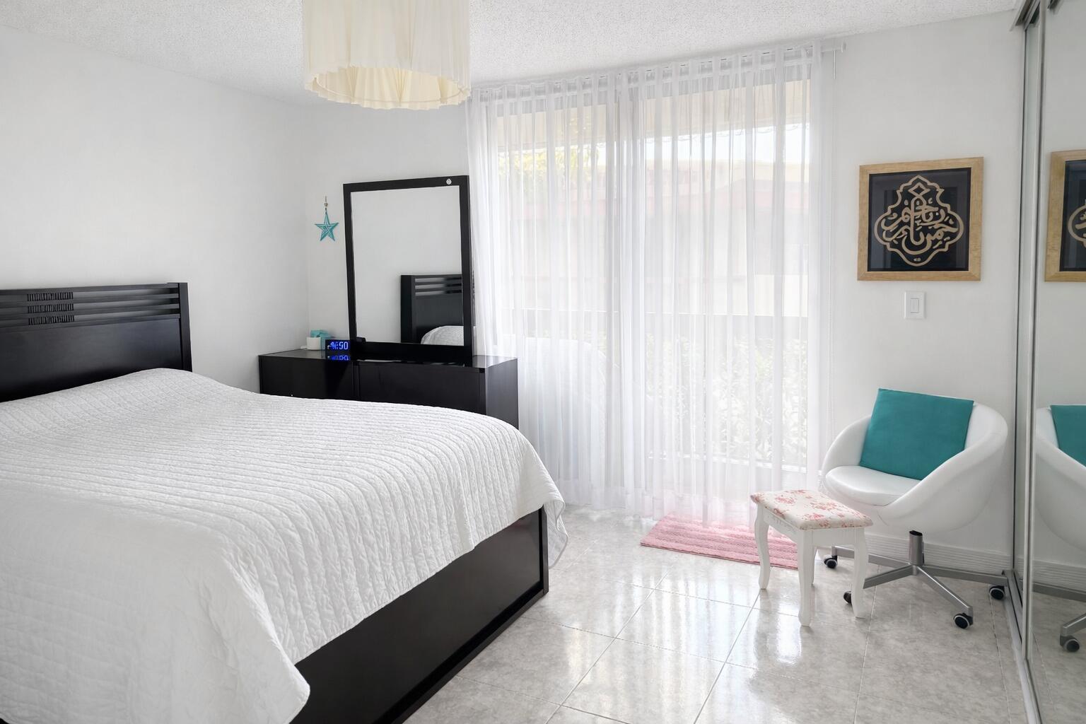 VISTA GARDENS I CONDO - Residential